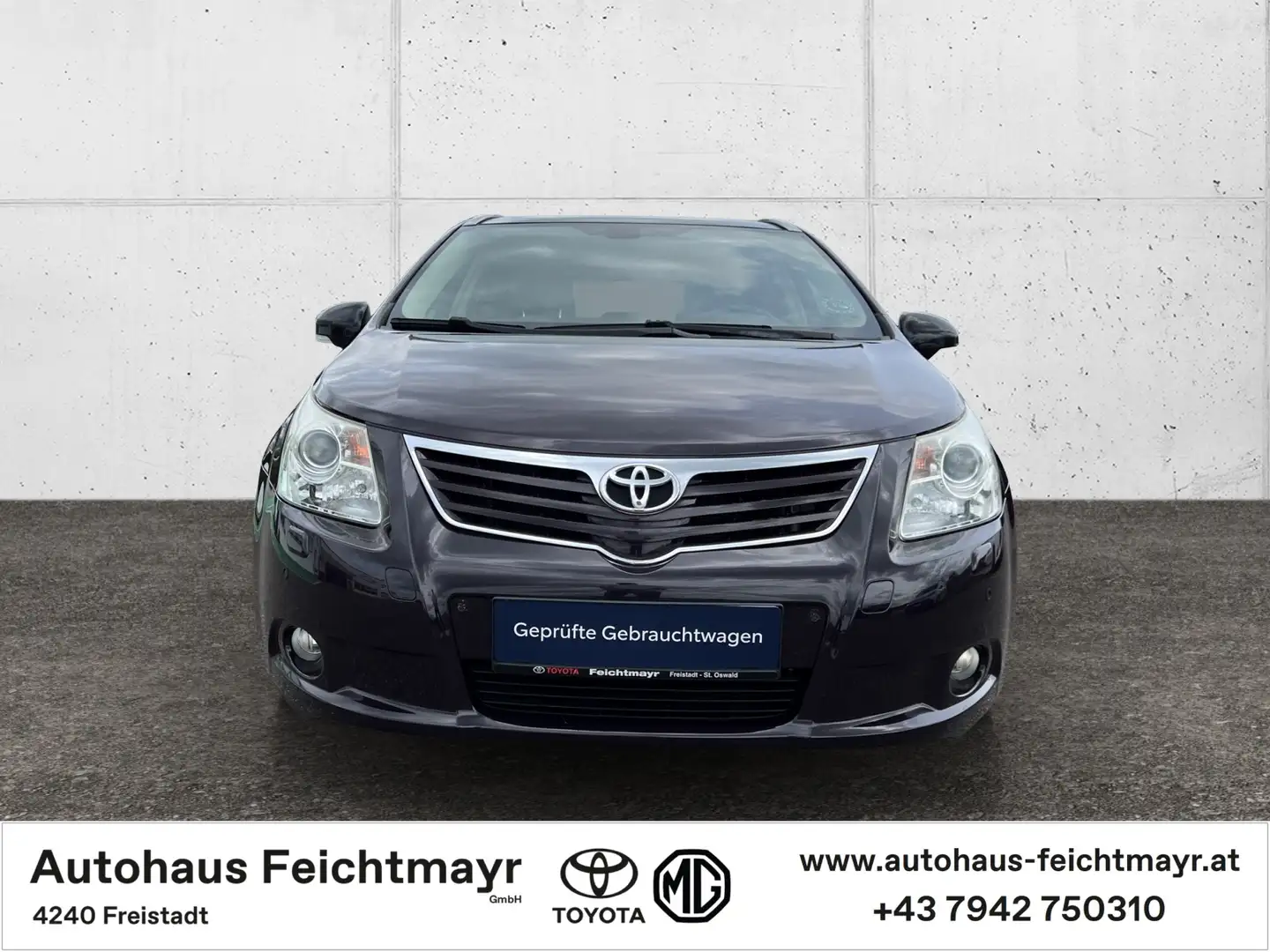 Toyota Avensis 2,0 Valvematic Premium Aut. 5t. Фіолетовий - 2