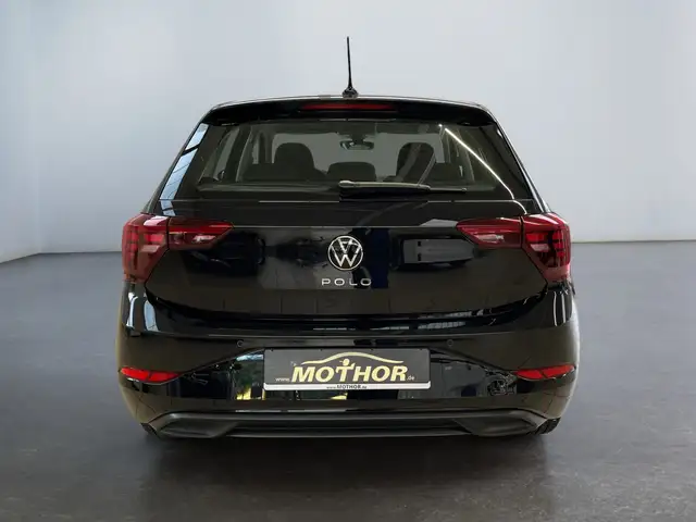 Volkswagen Polo view 5