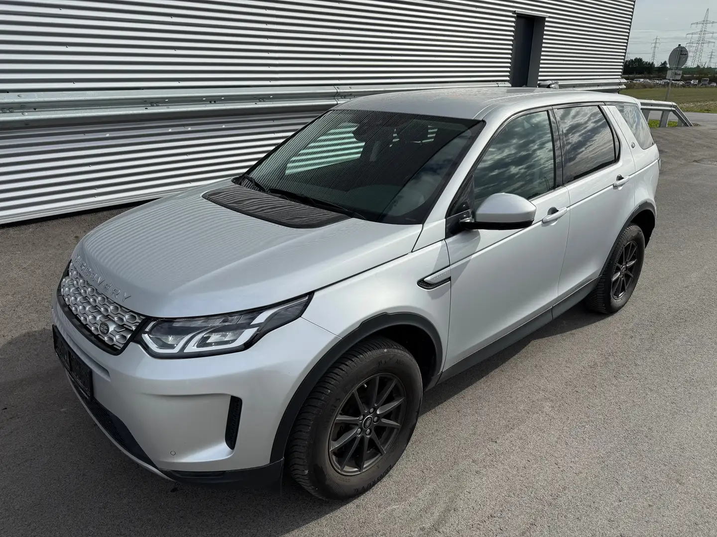 Land Rover Discovery Sport Sport D150 ID:8 Silber - 1