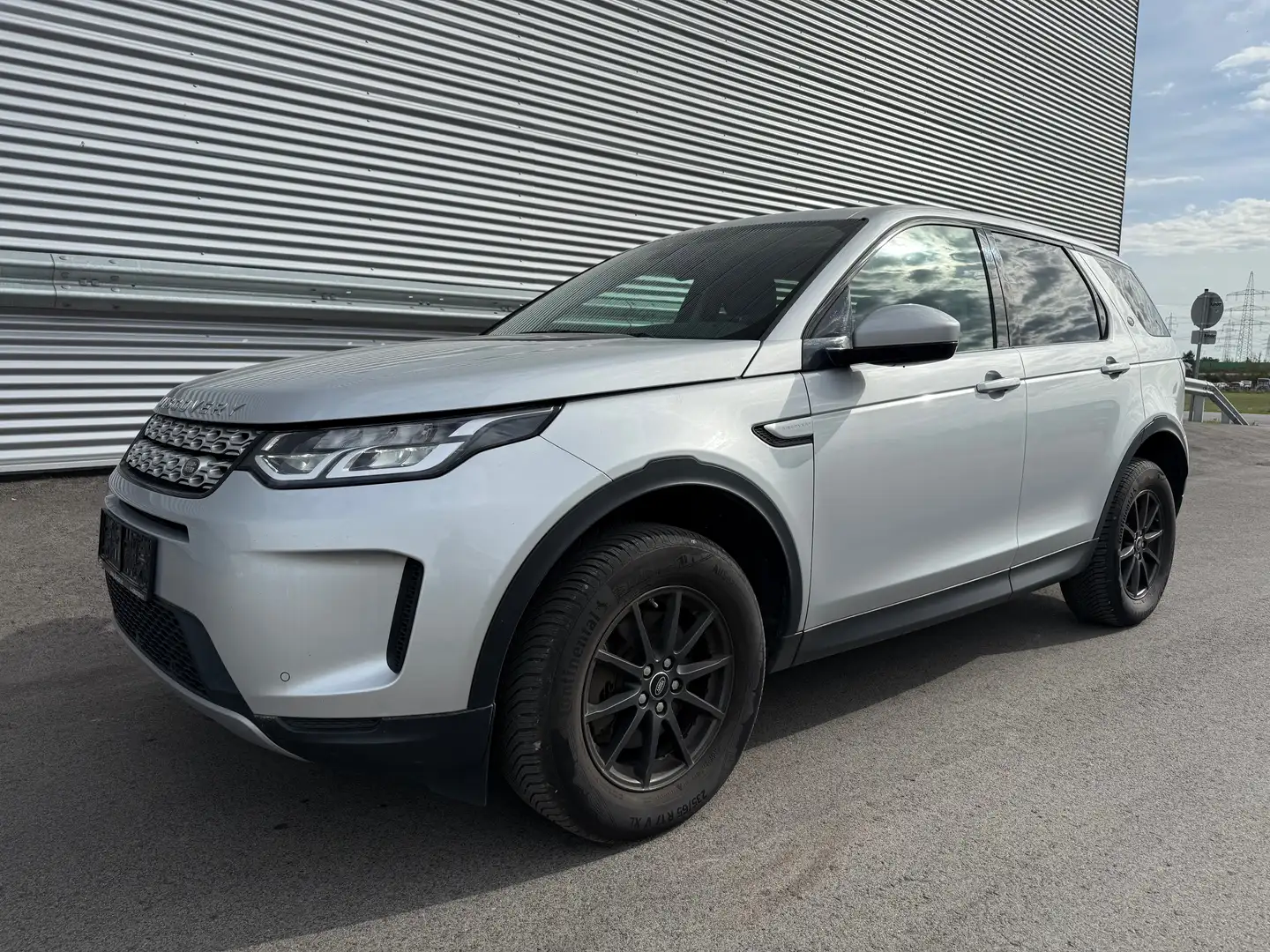 Land Rover Discovery Sport Sport D150 ID:8 Silber - 2