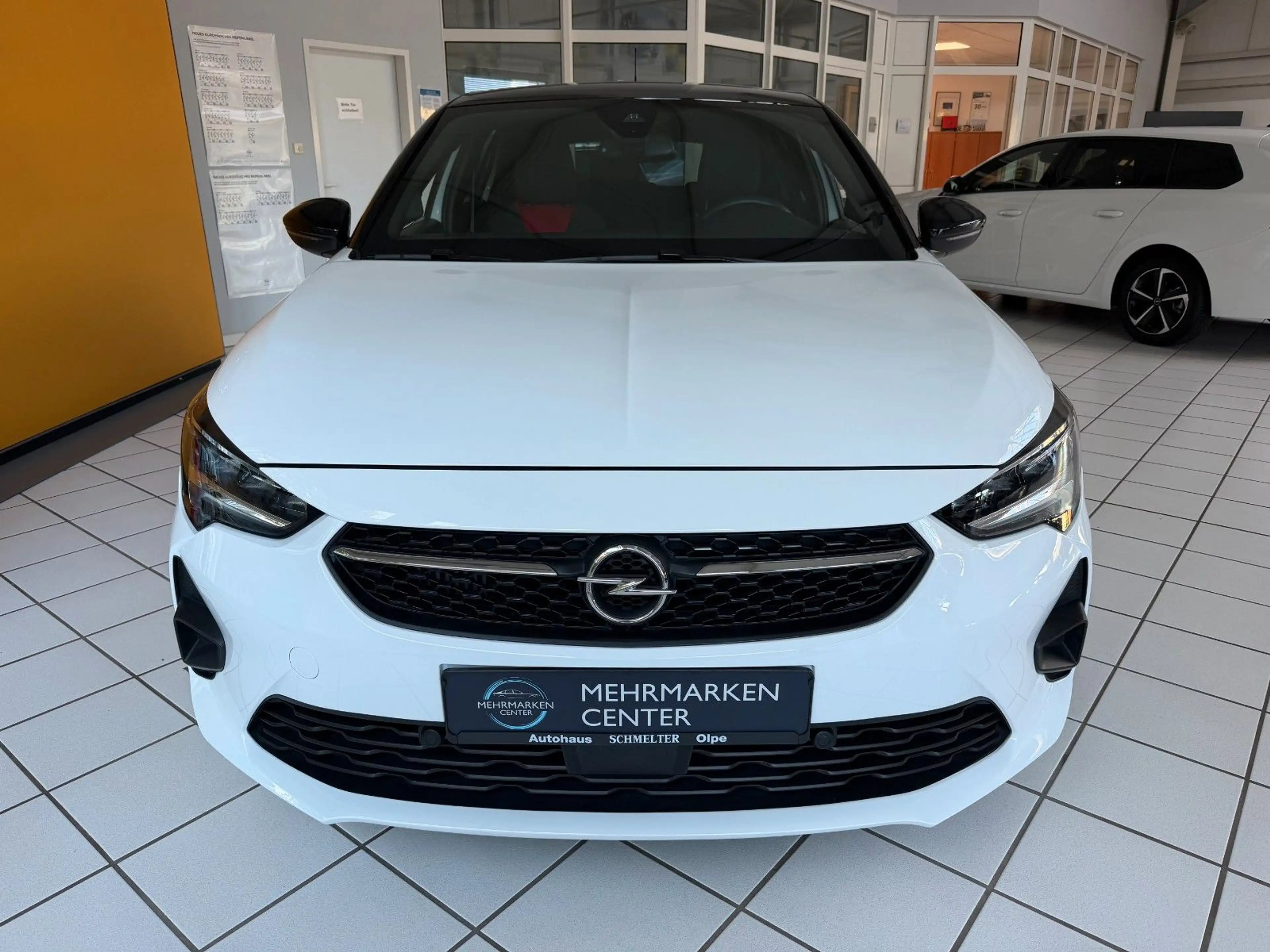 Opel Corsa F GS Navi über Handy+LED+Kamera — photo 8