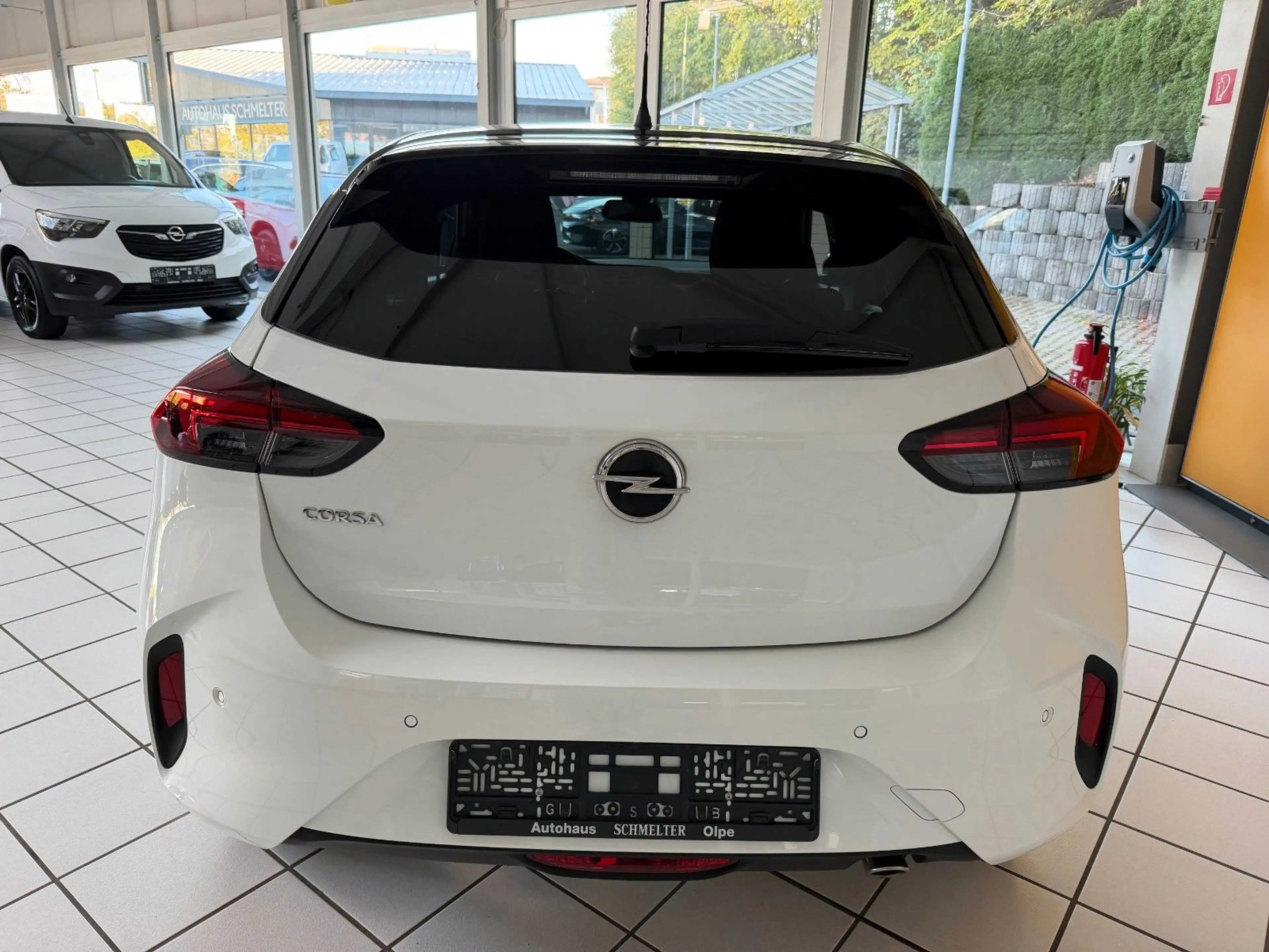 Opel Corsa F GS Navi über Handy+LED+Kamera — photo 3