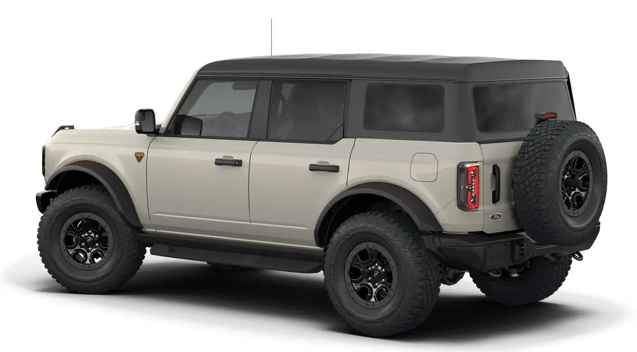 Ford Bronco photo Ford Bronco