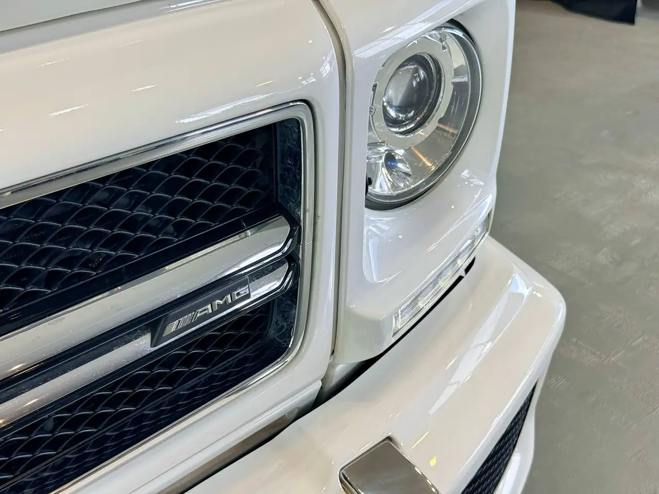 Mercedes-Benz G-Class снимка Mercedes-Benz G-Class