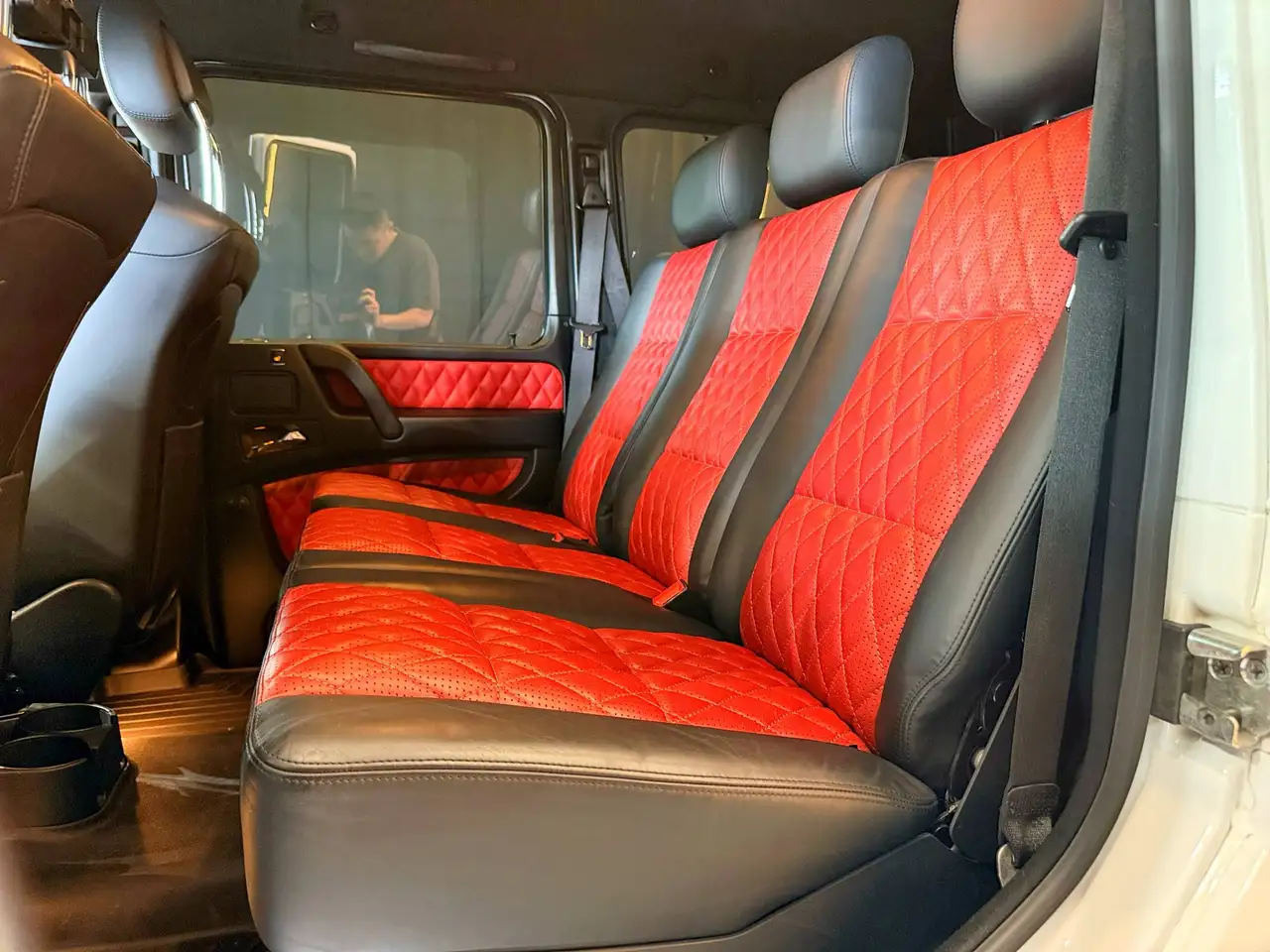 Mercedes-Benz G-Class снимка Mercedes-Benz G-Class