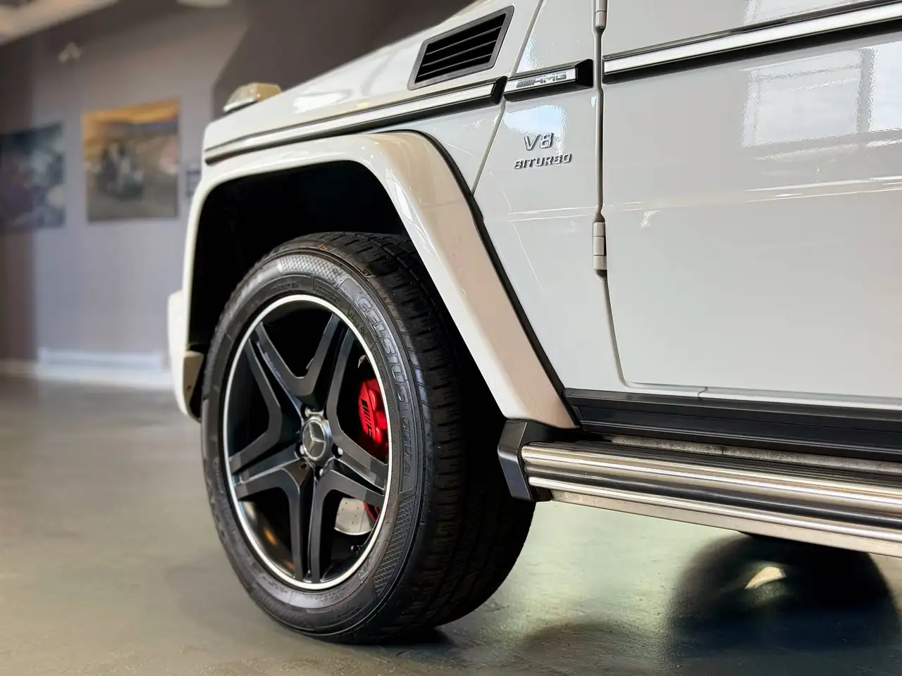 Mercedes-Benz G-Class снимка Mercedes-Benz G-Class