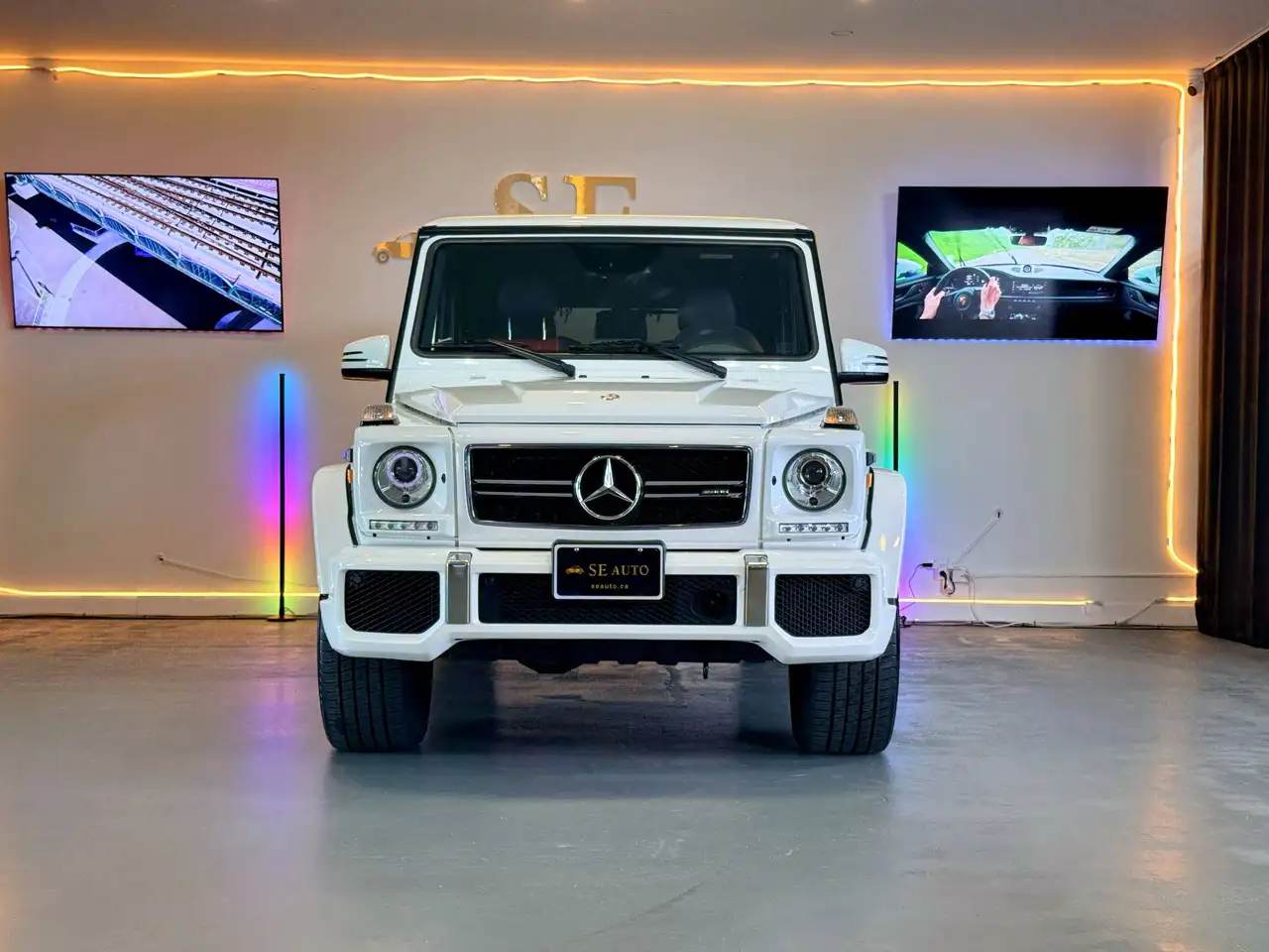 Mercedes-Benz G-Class снимка Mercedes-Benz G-Class