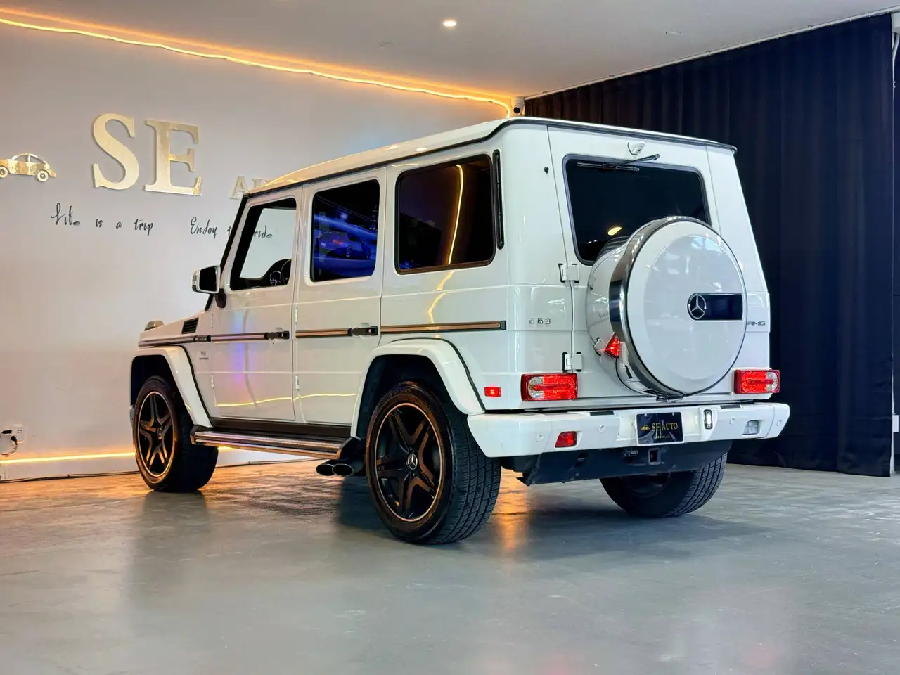 Mercedes-Benz G-Class снимка Mercedes-Benz G-Class
