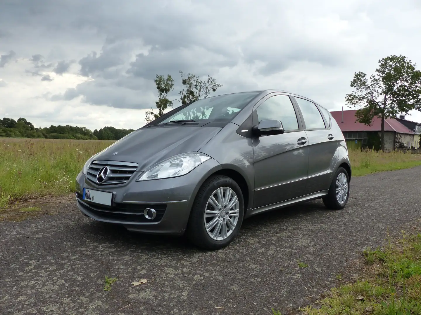 Mercedes-Benz A 160 A 160 Autotronic Elegance Gümüş rengi - 1