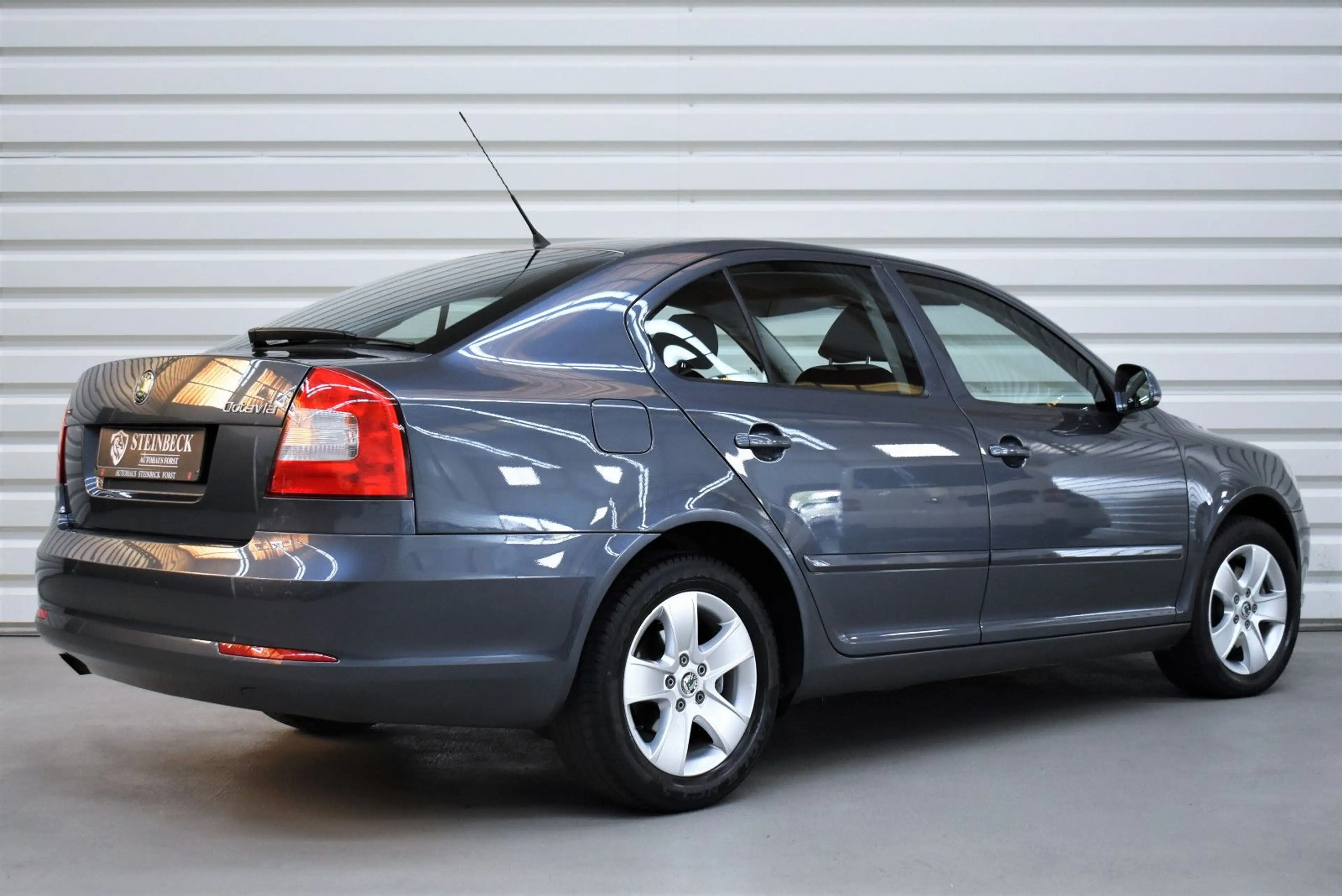Skoda Octavia 1.8 TSI Elegance+Nur.26.500km+SHZ-PDC — photo 4