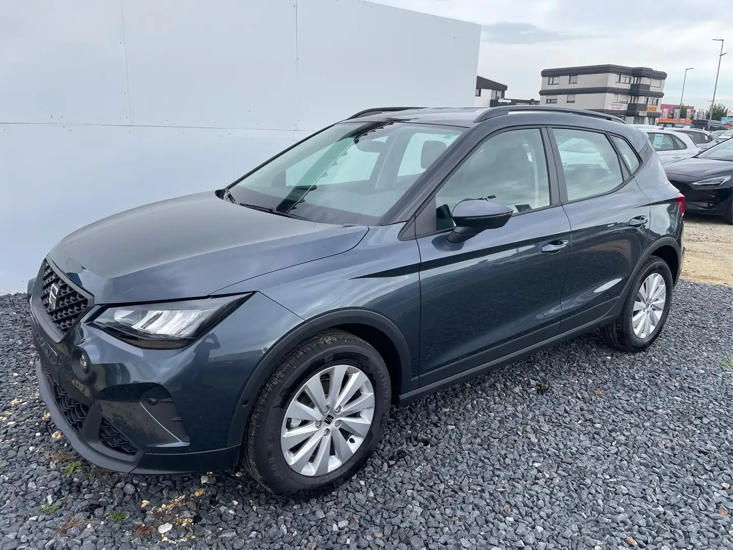 SEAT Arona STYLE SHZ RFK PDC KLIMAAUTOMATIK 1.0 TSI 85kW/1... Gris - 1
