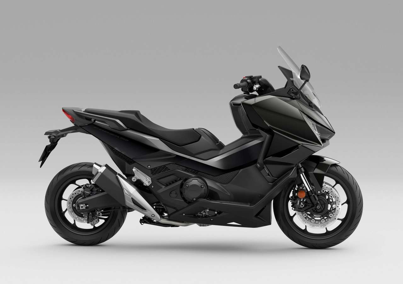 Honda Forza 750 FORZA 750 - YM 2027