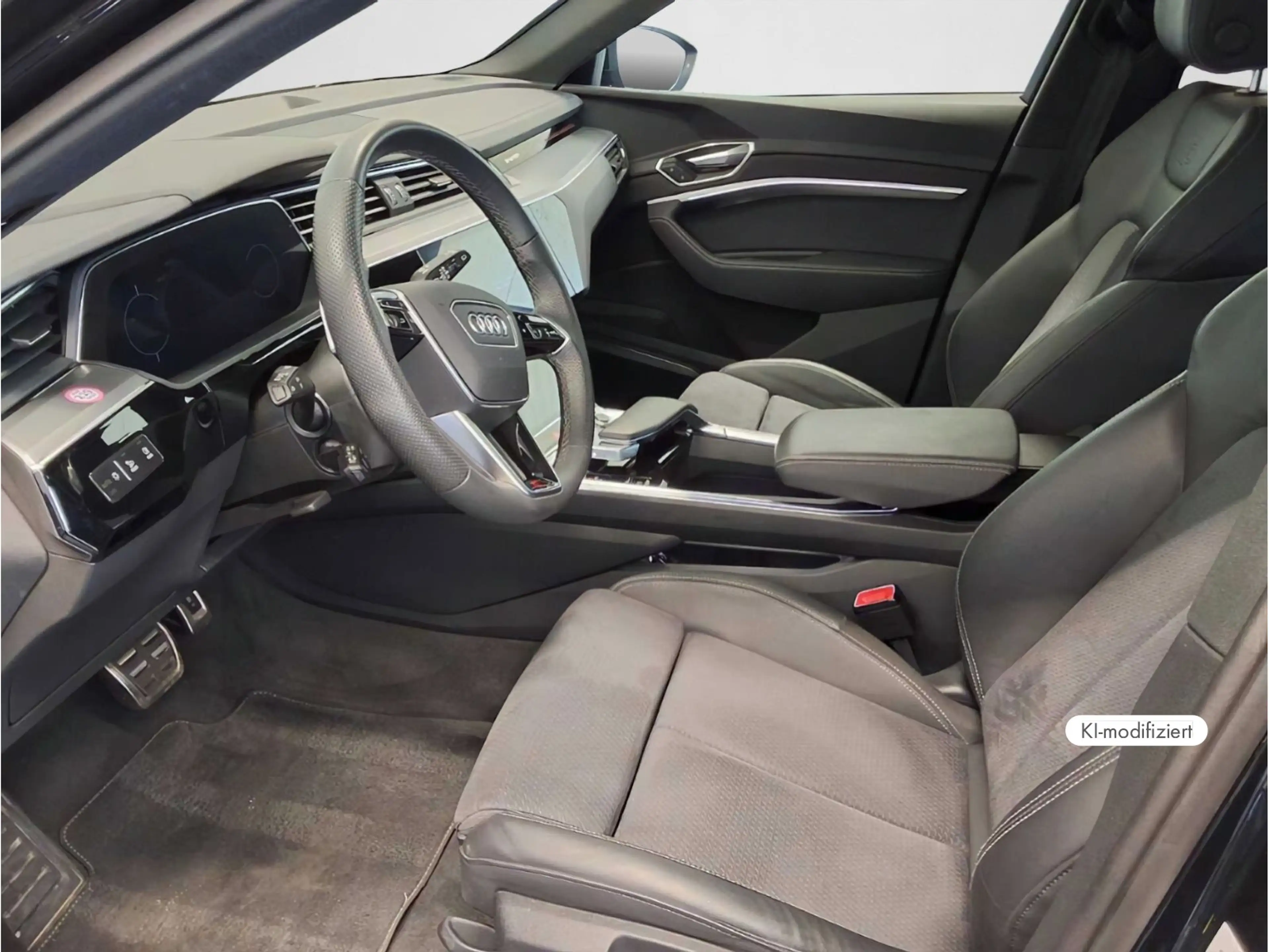 Audi Q8 e-tron S line 50 quattro MATRIX OPS+ AHK B&O — photo 3