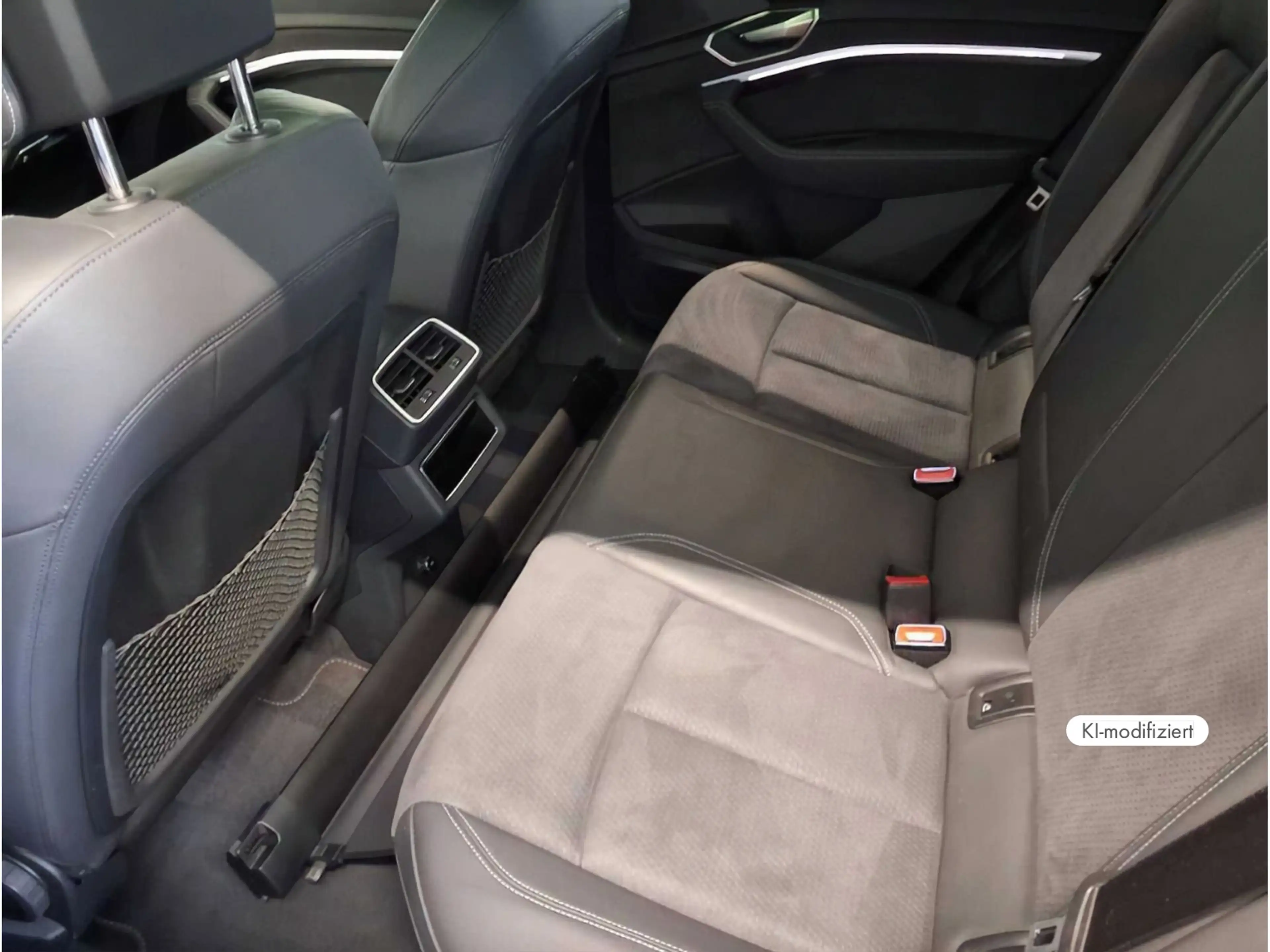 Audi Q8 e-tron S line 50 quattro MATRIX OPS+ AHK B&O — photo 4