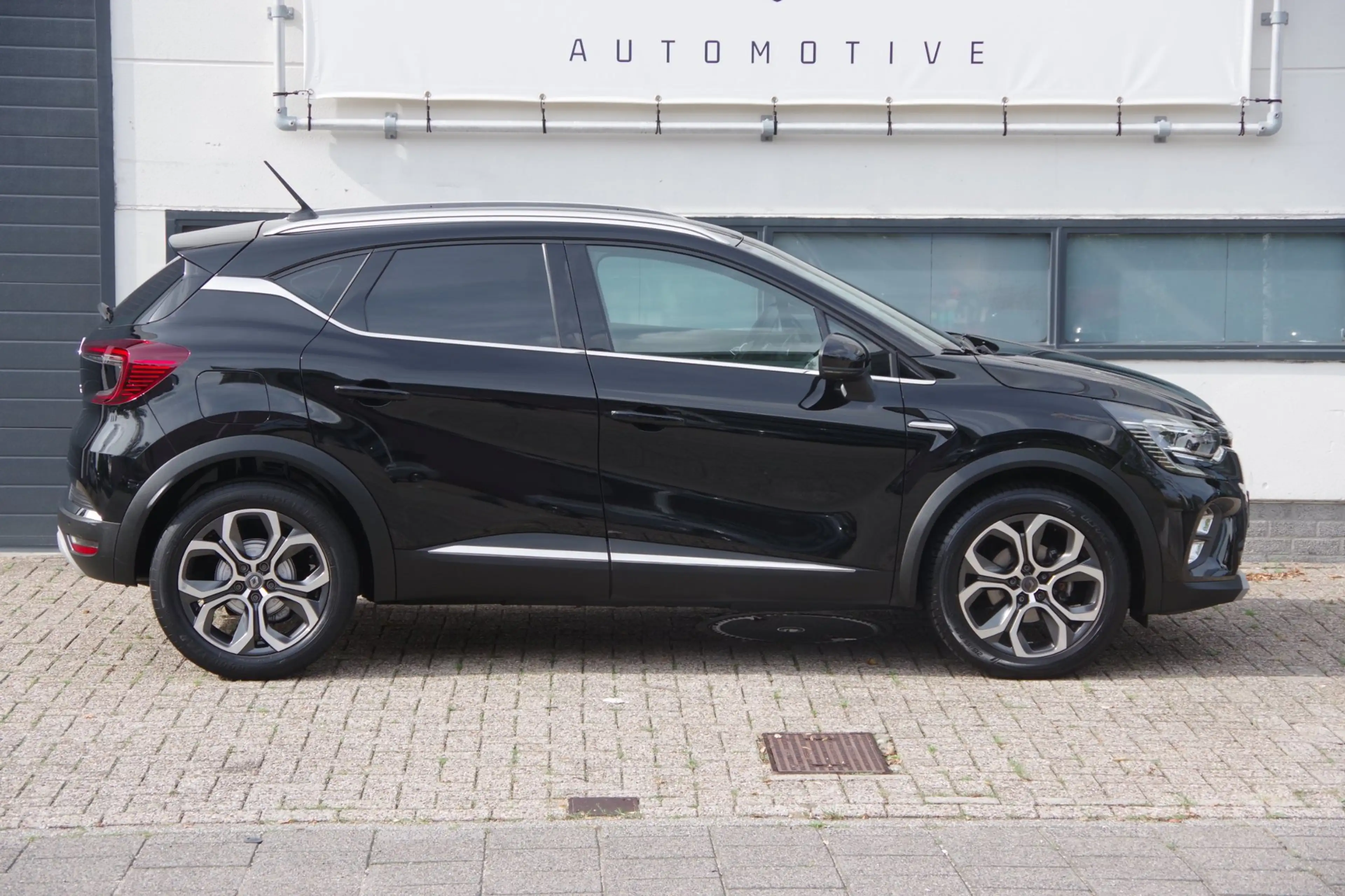 Renault Captur 1.3 TCe 155 Edition One |Dealer onderhouden| — photo 2