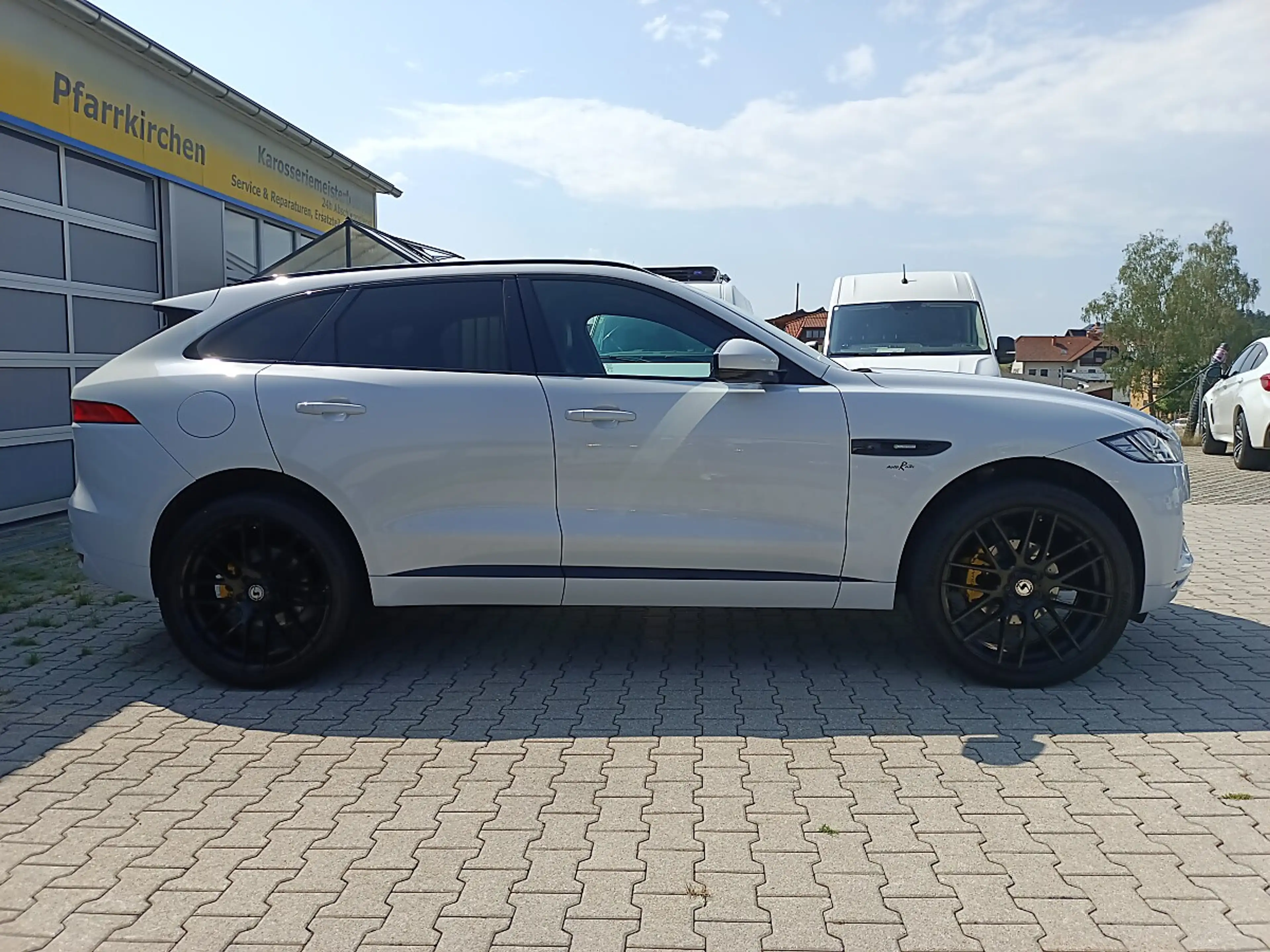 Jaguar F-Pace 25d AWD R-Sport Aut.*LED*WSS-heizung*4x-Sitz-he... — photo 5