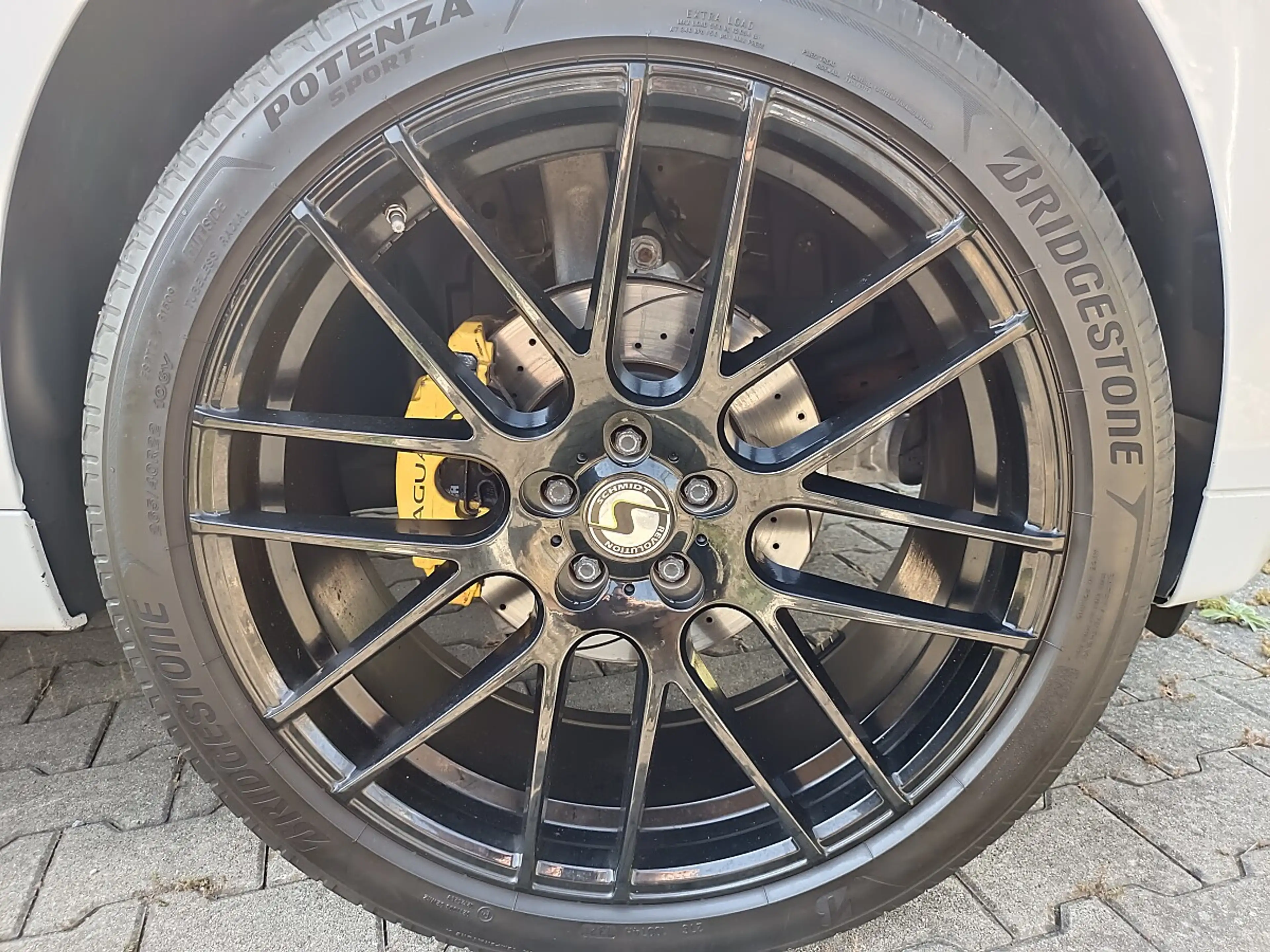 Jaguar F-Pace 25d AWD R-Sport Aut.*LED*WSS-heizung*4x-Sitz-he... — photo 36