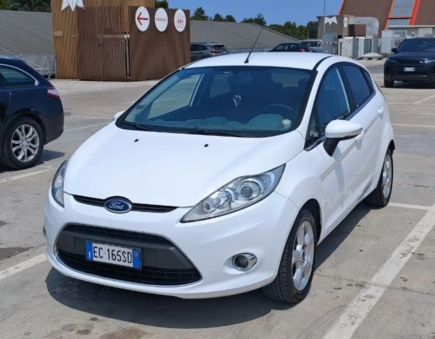 Ford Fiesta 5p 1.2 16v Titanium 82 cv - 1