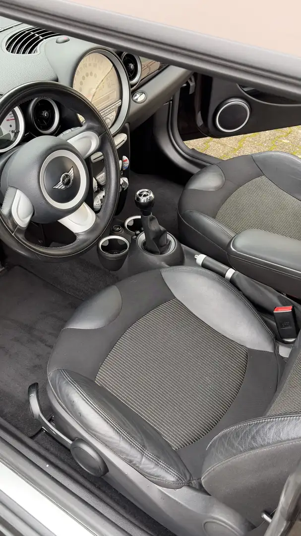 MINI Cooper Clubman 1,6 Klima Sitzheizung Panoramadach Braun - 2