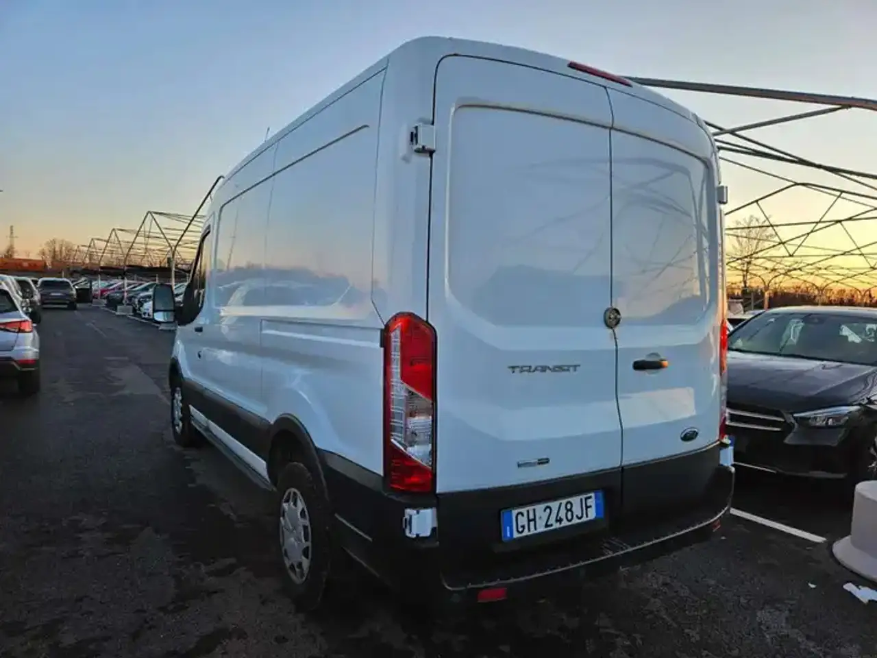2021 Ford Transit Transit 330 2.0 Eco Mhev 170CV - GH248JF, photograph 4
