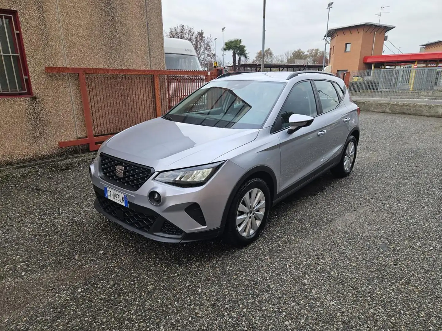 SEAT Arona 1.0 EcoTSI 110 CV DSG Style Grigio - 1