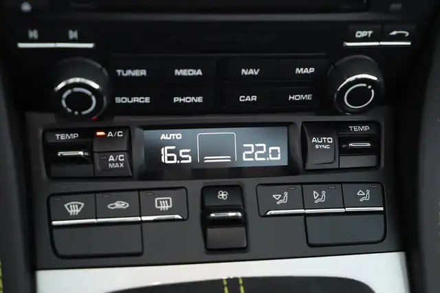 Porsche Boxster 718 Spyder 4.0  - NUR 13.980KM Schalensitze APPROVED Ansicht 17