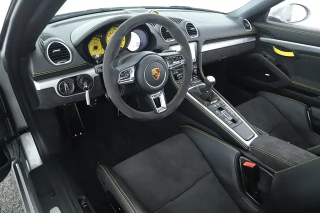 Porsche Boxster 718 Spyder 4.0  - NUR 13.980KM Schalensitze APPROVED Ansicht 10