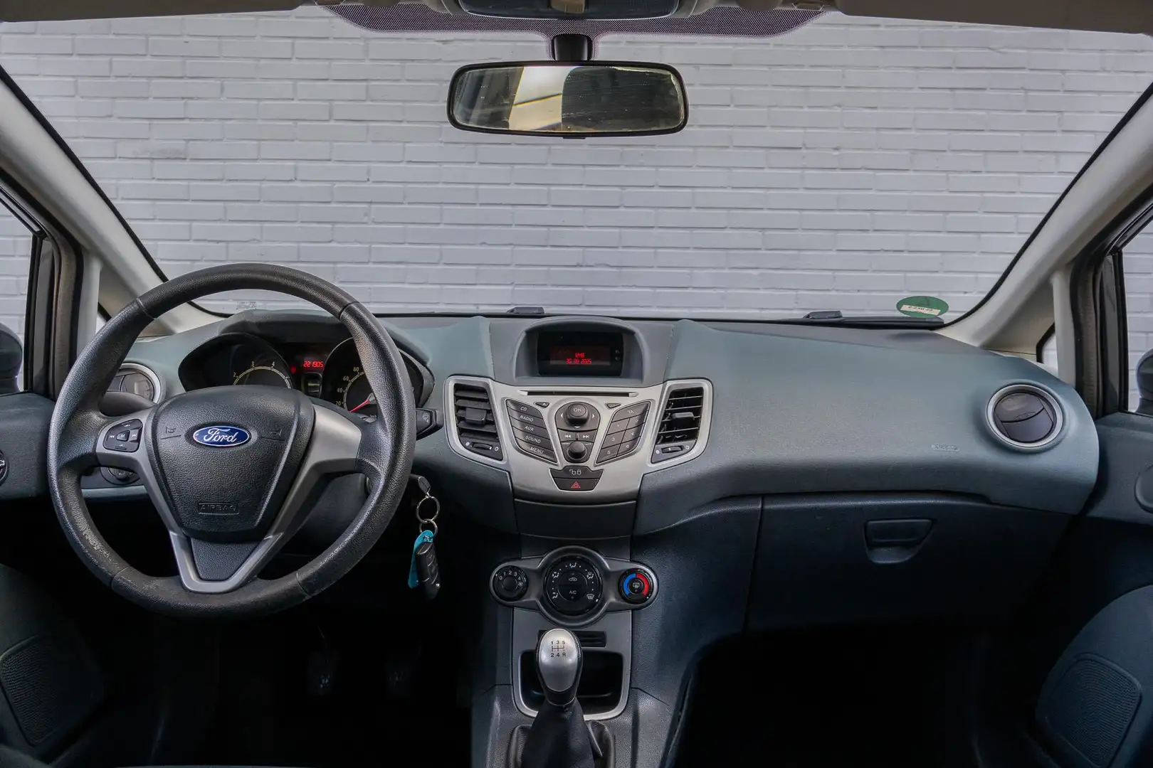 Ford Fiesta 1.25 Limited Grijs - 2