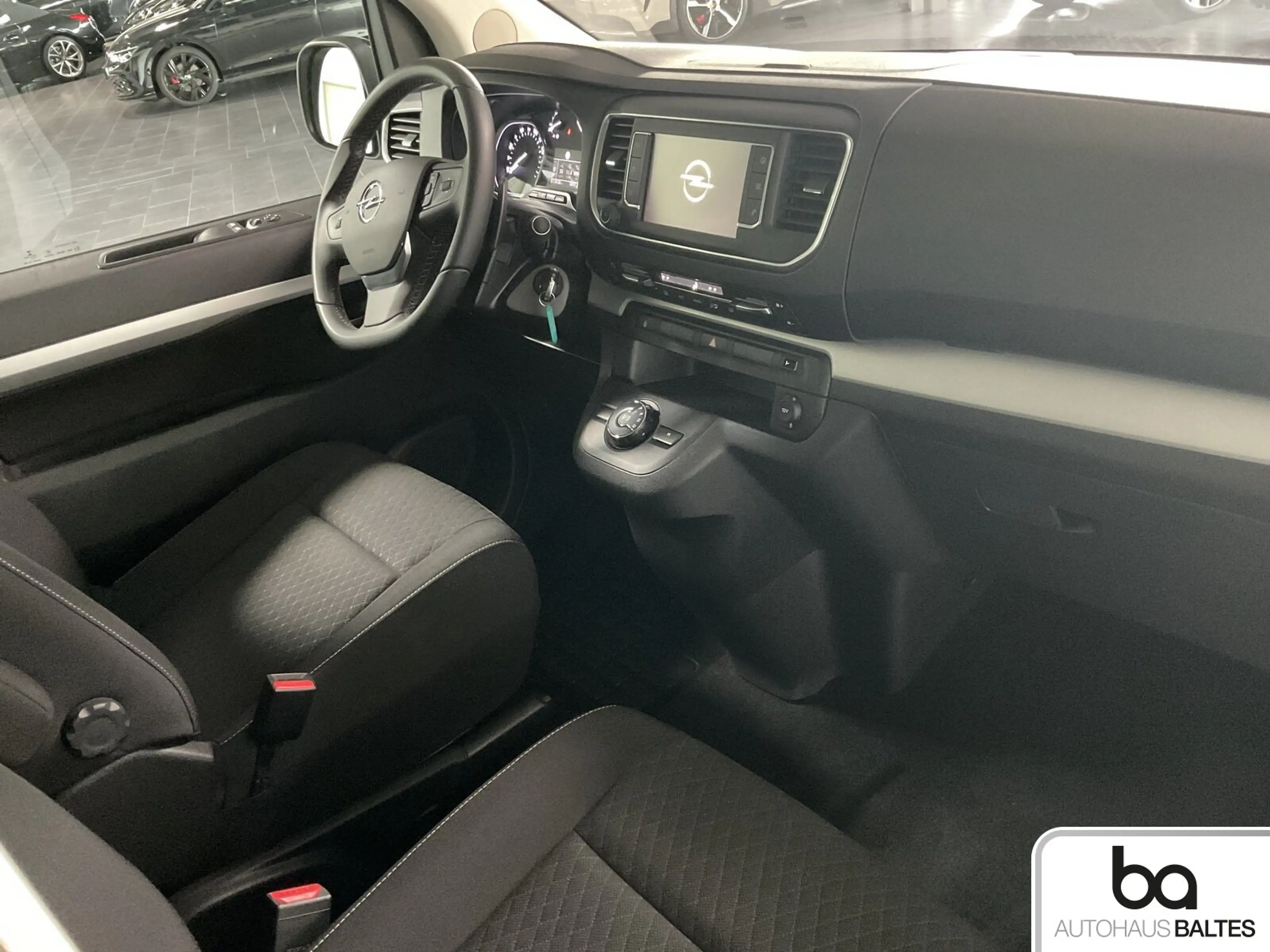 Opel Zafira Life Zafira Life 2.0 D M Edition 8Si/Xenon/Navi/FahrA — photo 6