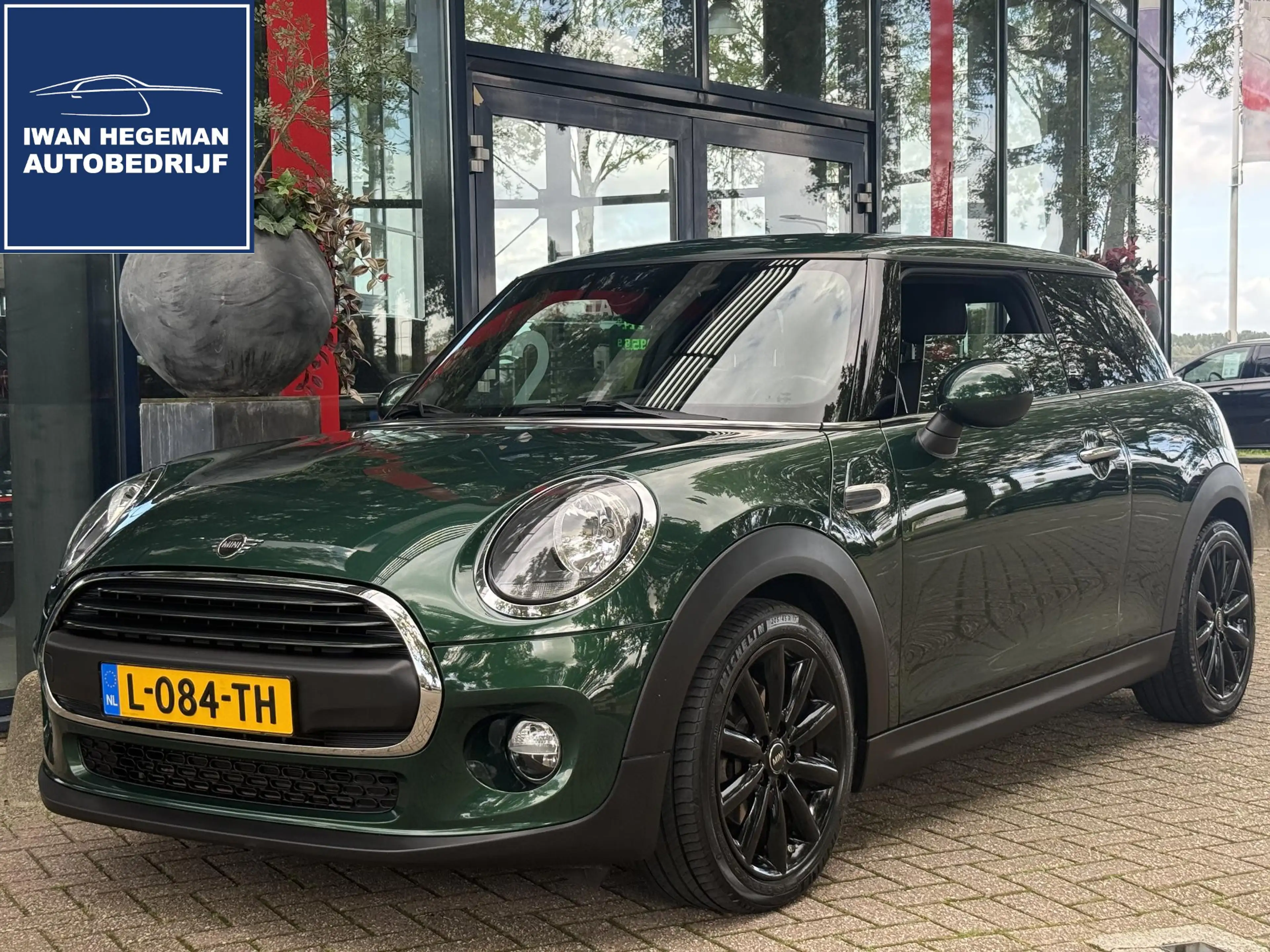 MINI One 3-Deurs 1.5 Chili | Climate control | PDC | LM Vel