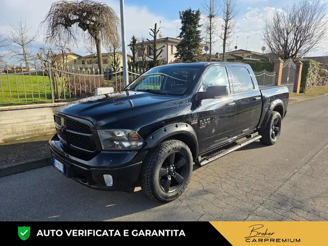 RAM 1500 Ram 1500 5.7 V8 Crew Cab Classic SLT Black 395cv at8