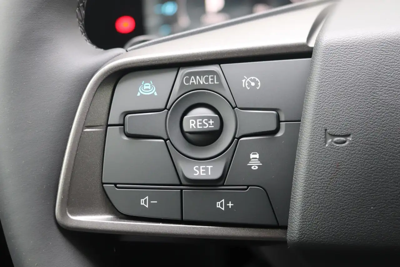 Nissan Leaf 2026 — фото 15