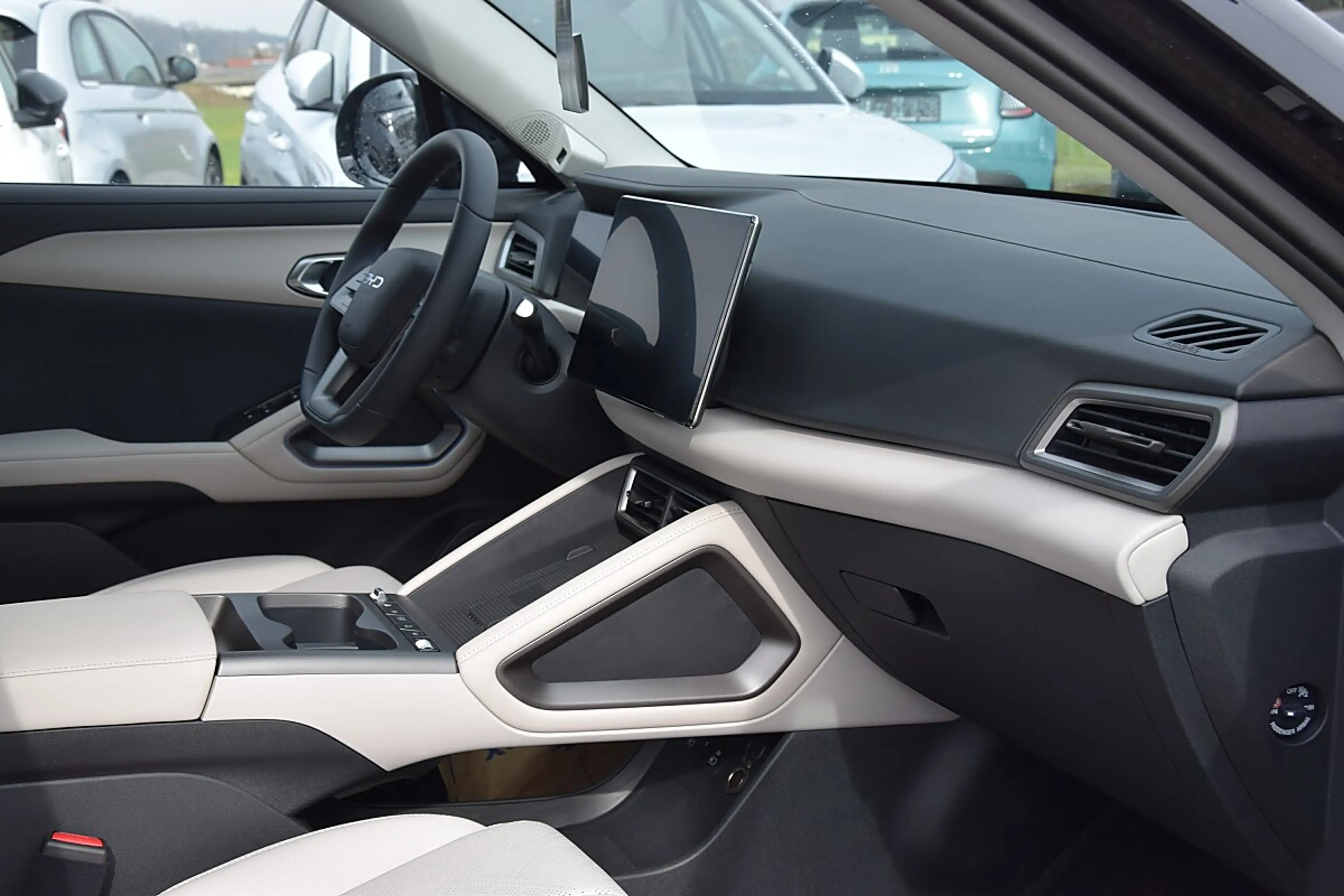 BYD Atto 2 Atto2 DM-i PHEV 18kWh Boost Öster. Paket **Lage... — photo 8