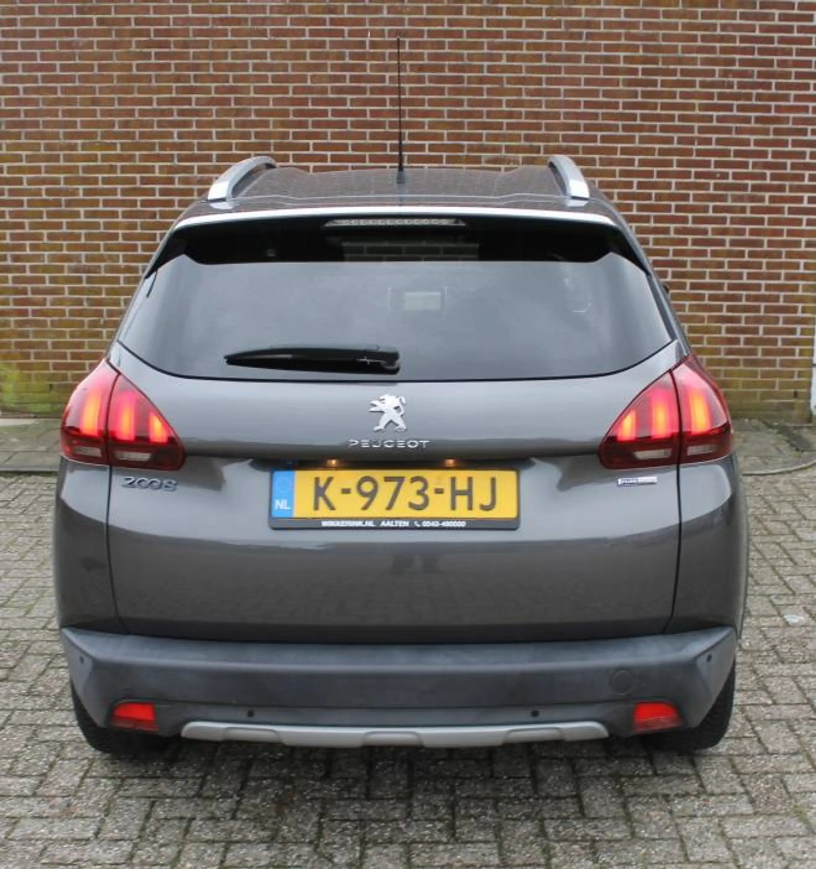 Peugeot 2008 1.2 PureTech 110pk S&S Allure — photo 5