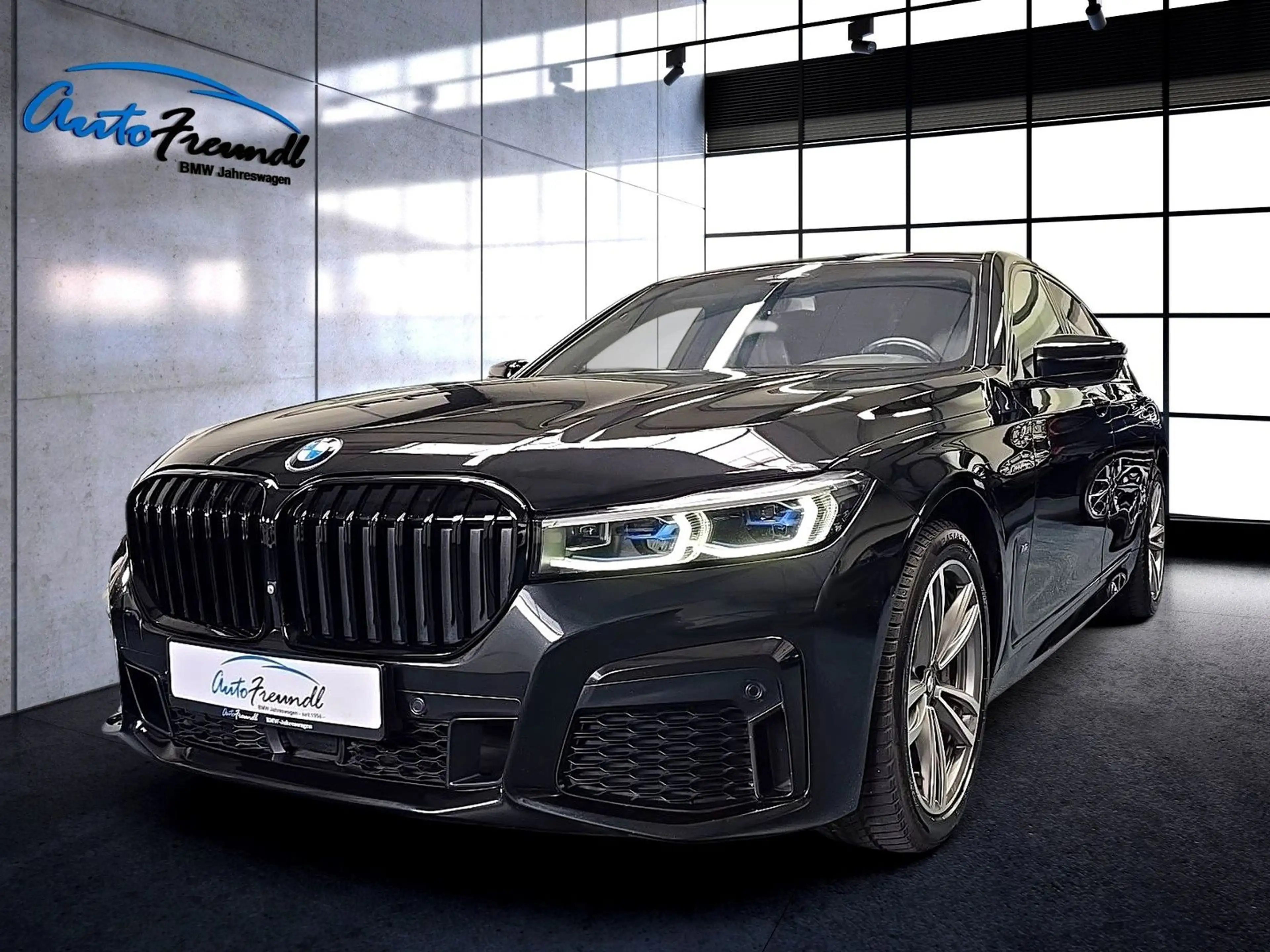 BMW 750 i xDrive M Sport *Executive Pro*B&W*360* — photo 11