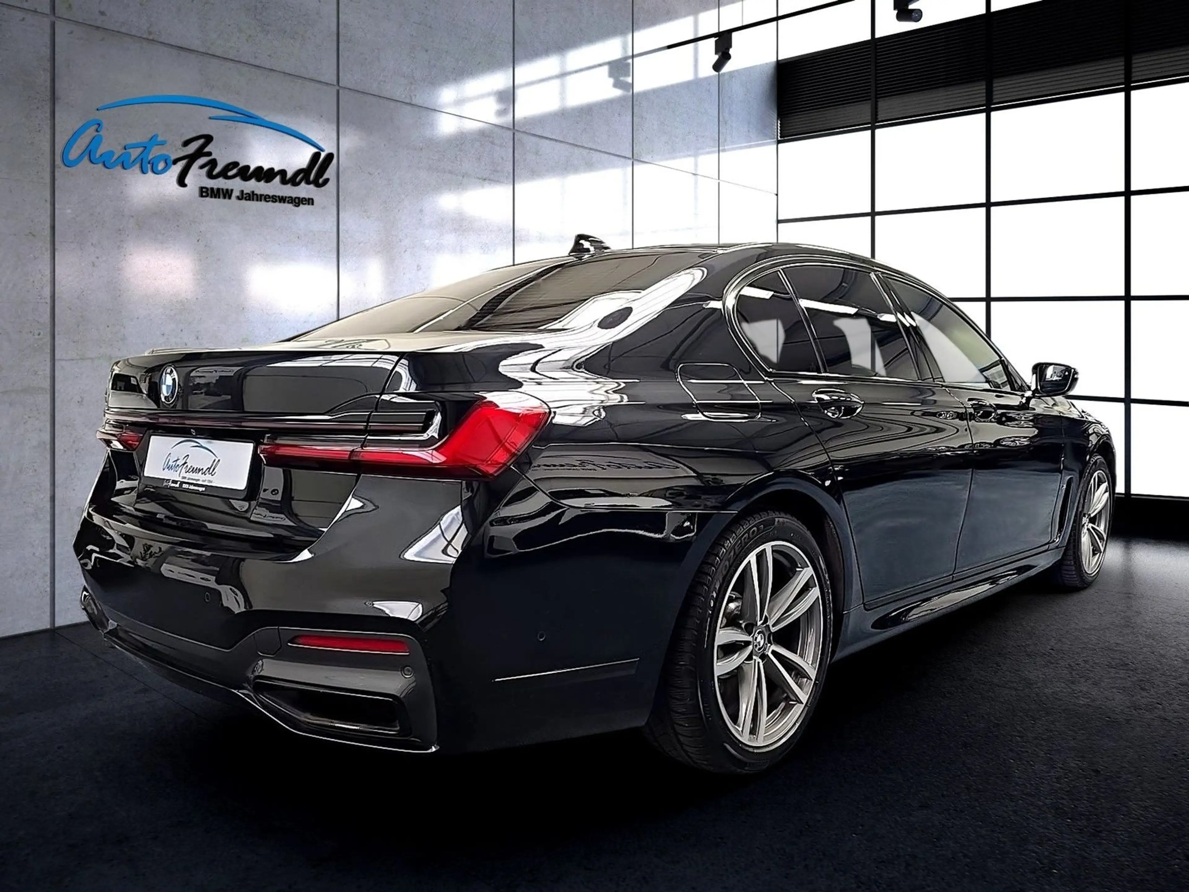 BMW 750 i xDrive M Sport *Executive Pro*B&W*360* — photo 3