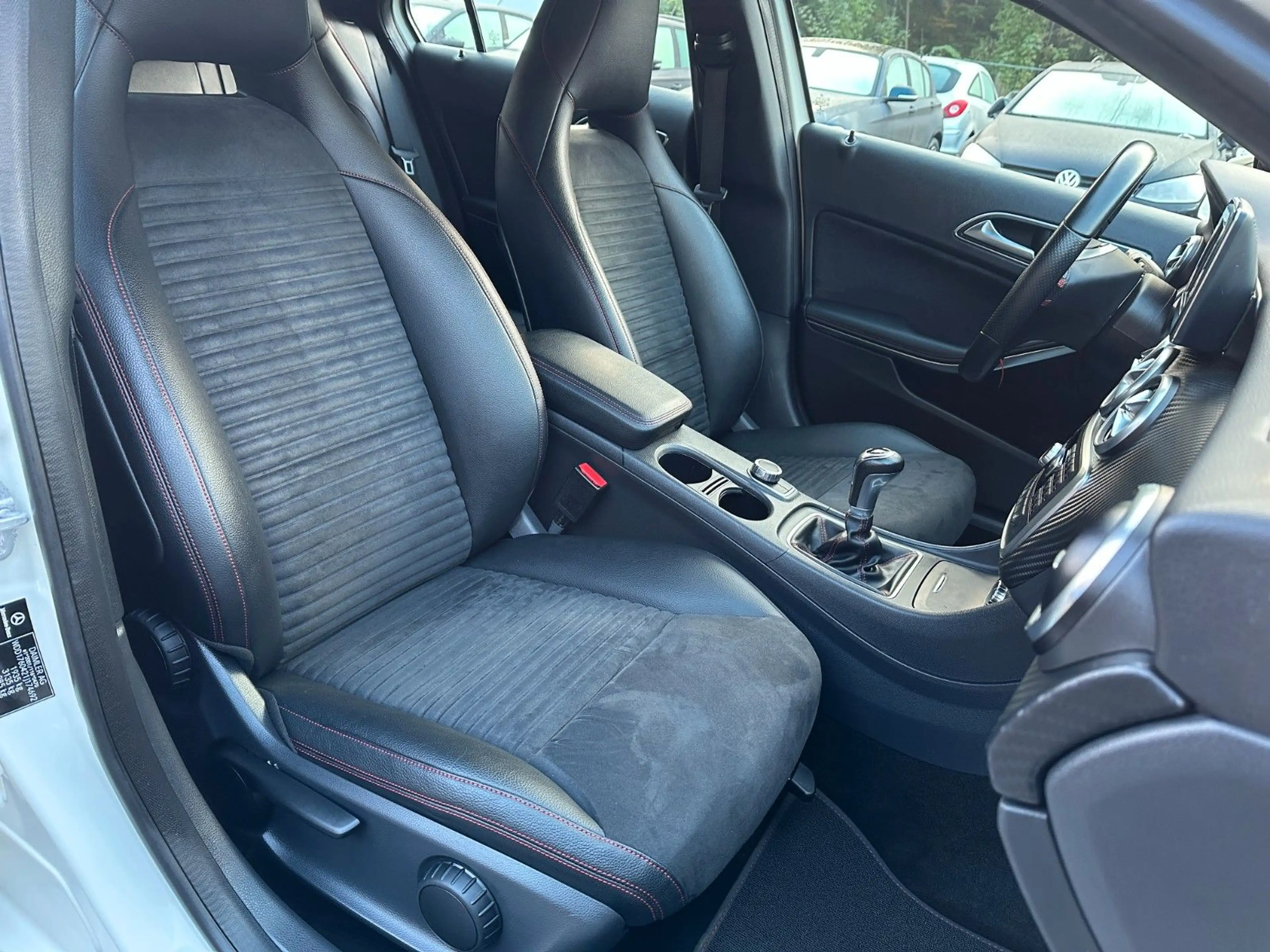 Mercedes-Benz A 180 BlueEfficiency AMG SPORT LINE 1.HAND CAM — photo 13