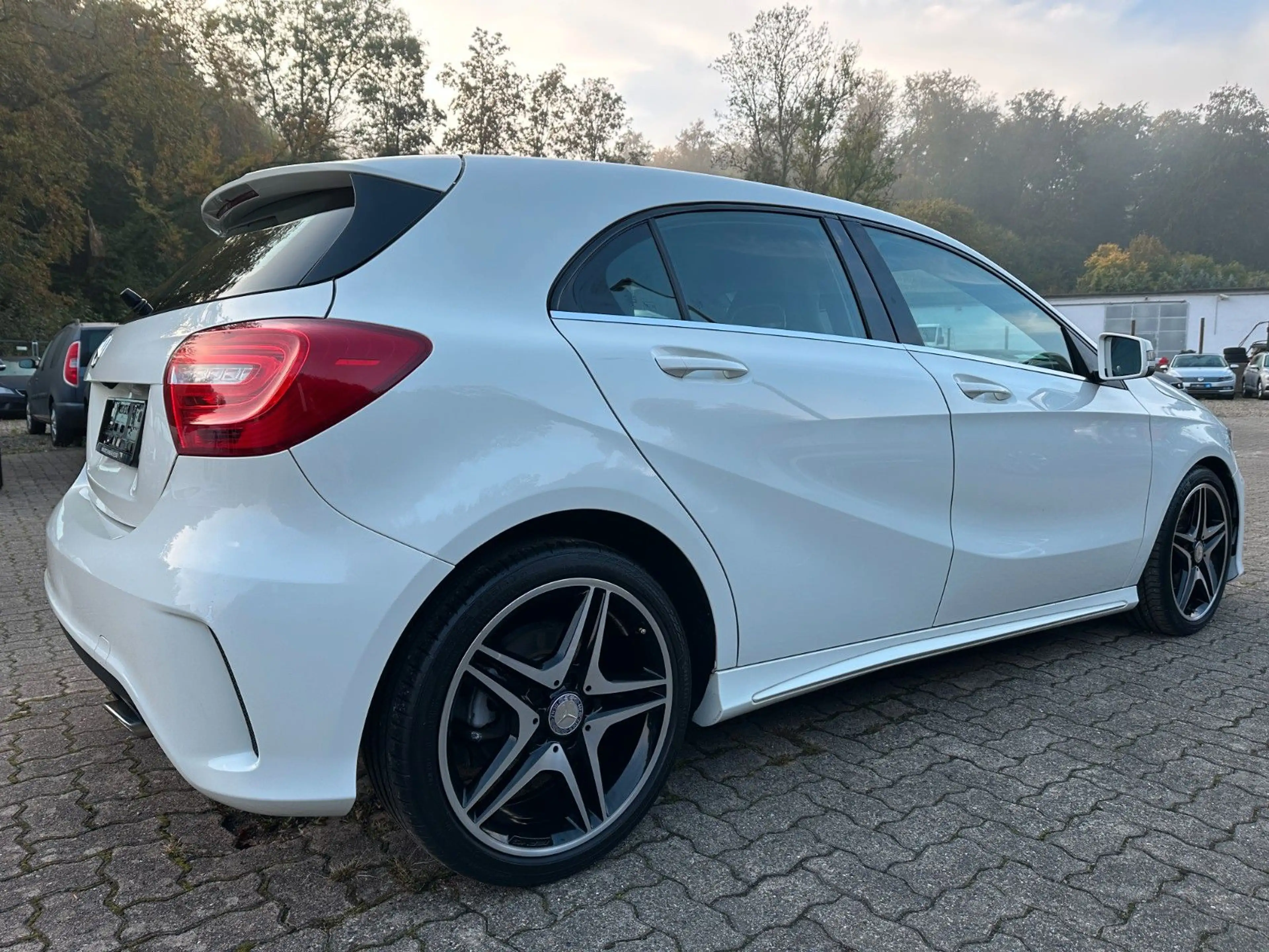 Mercedes-Benz A 180 BlueEfficiency AMG SPORT LINE 1.HAND CAM — photo 7