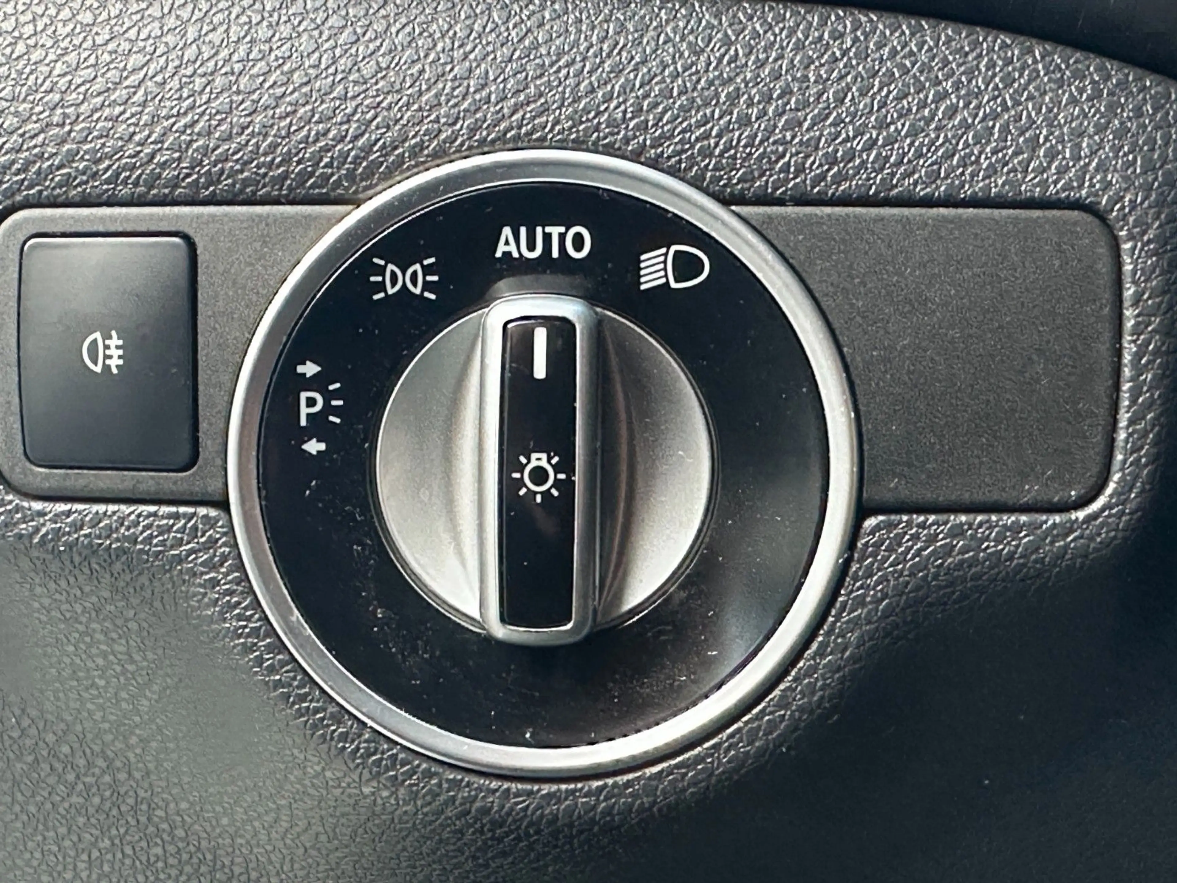 Mercedes-Benz A 180 BlueEfficiency AMG SPORT LINE 1.HAND CAM — photo 22