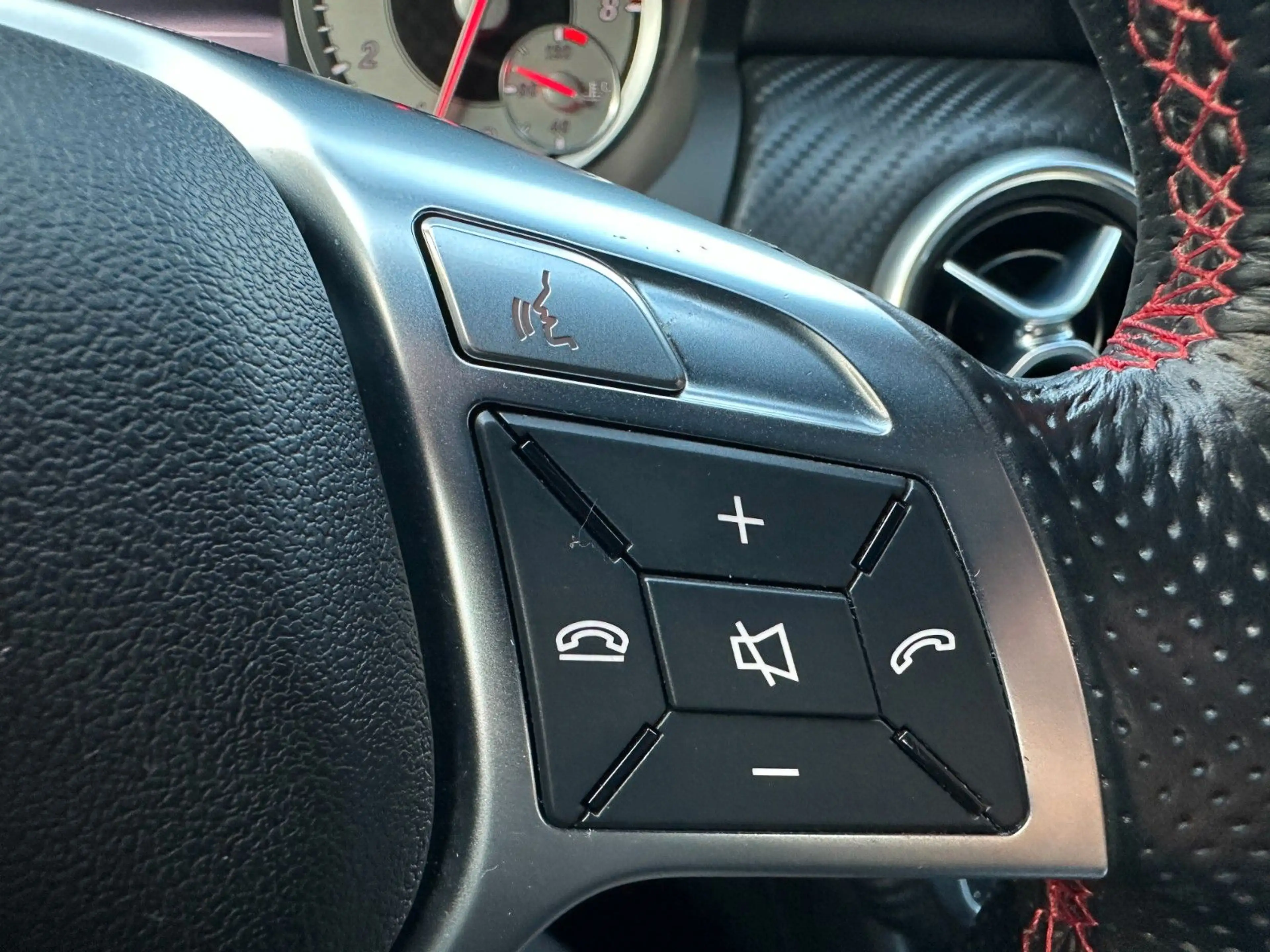 Mercedes-Benz A 180 BlueEfficiency AMG SPORT LINE 1.HAND CAM — photo 25