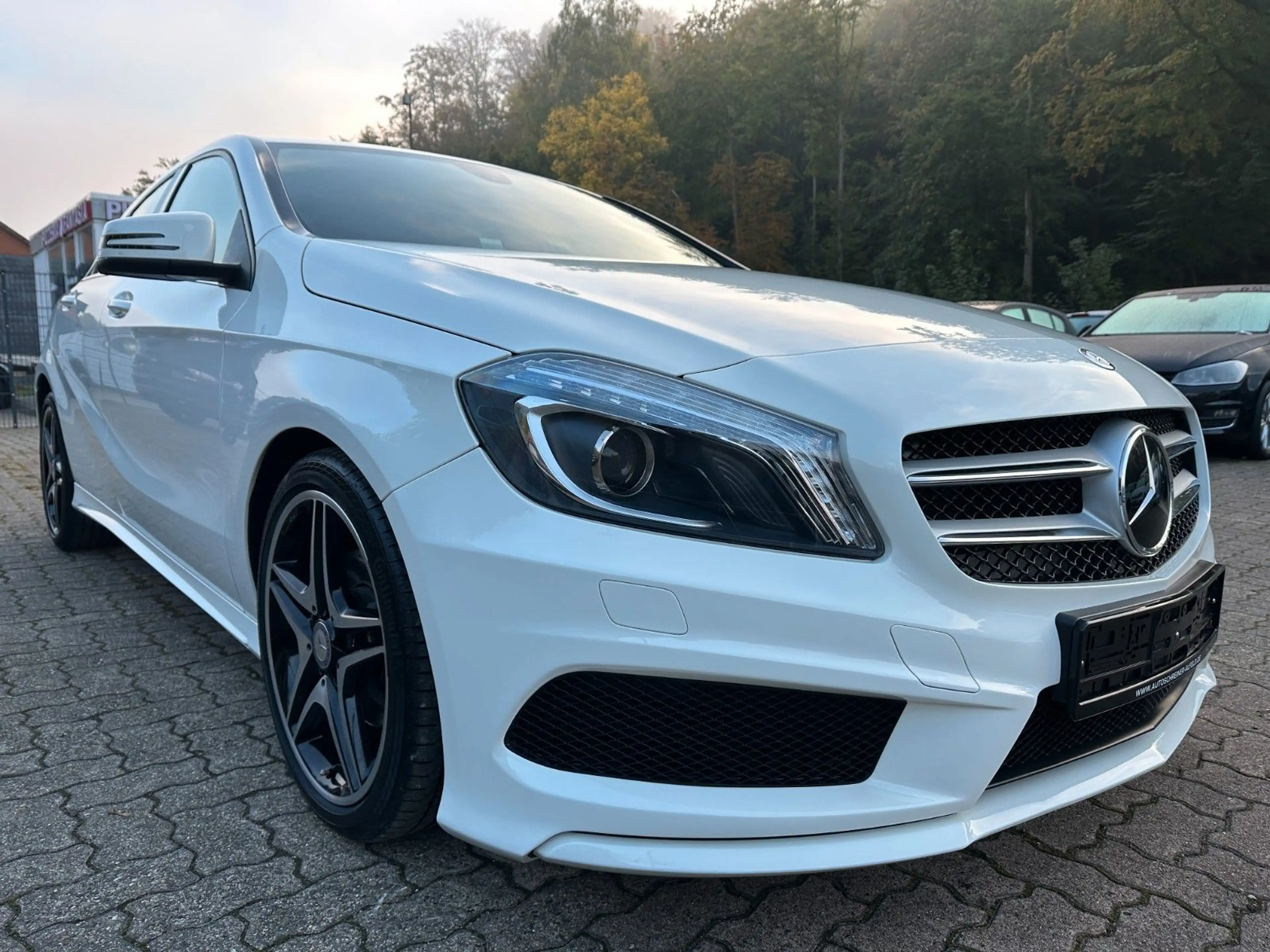 Mercedes-Benz A 180 BlueEfficiency AMG SPORT LINE 1.HAND CAM — photo 4
