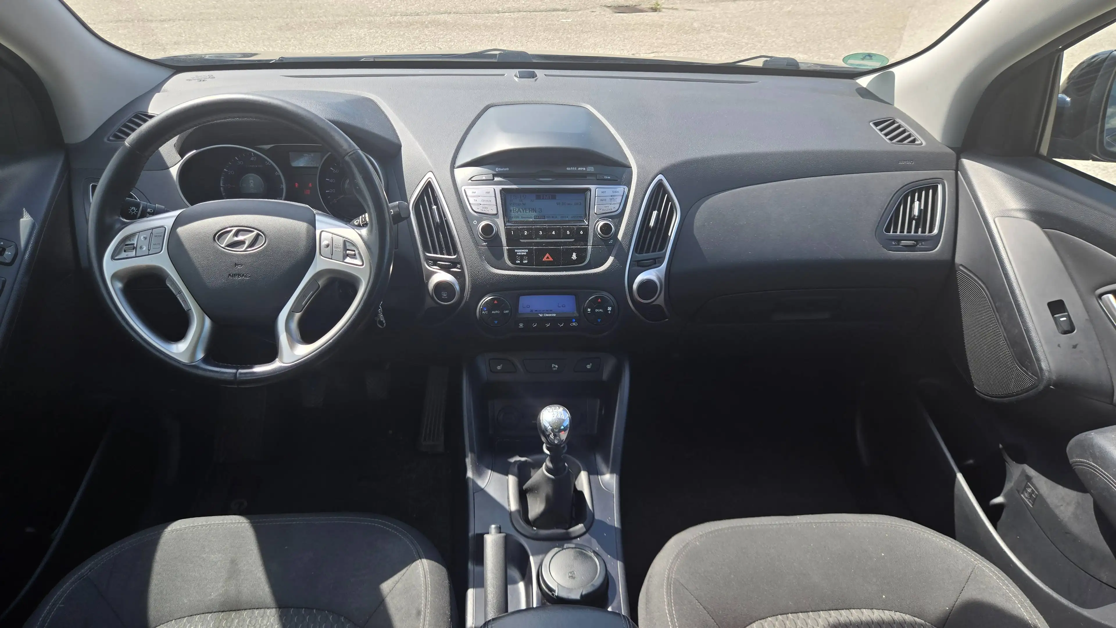 Hyundai iX35 IX35 5 Star Edition 2WD*TÜV*SHZ*TEMPO* — photo 11