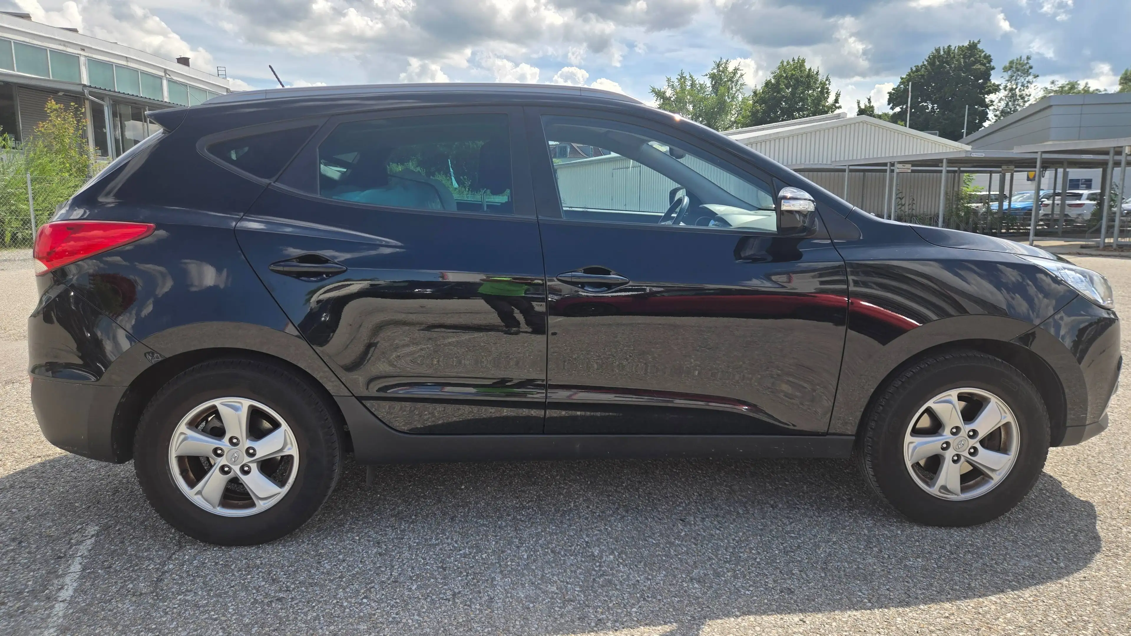 Hyundai iX35 IX35 5 Star Edition 2WD*TÜV*SHZ*TEMPO* — photo 6
