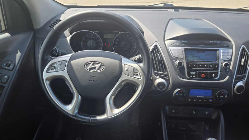 Hyundai iX35 IX35 5 Star Edition 2WD*TÜV*SHZ*TEMPO* — photo 10