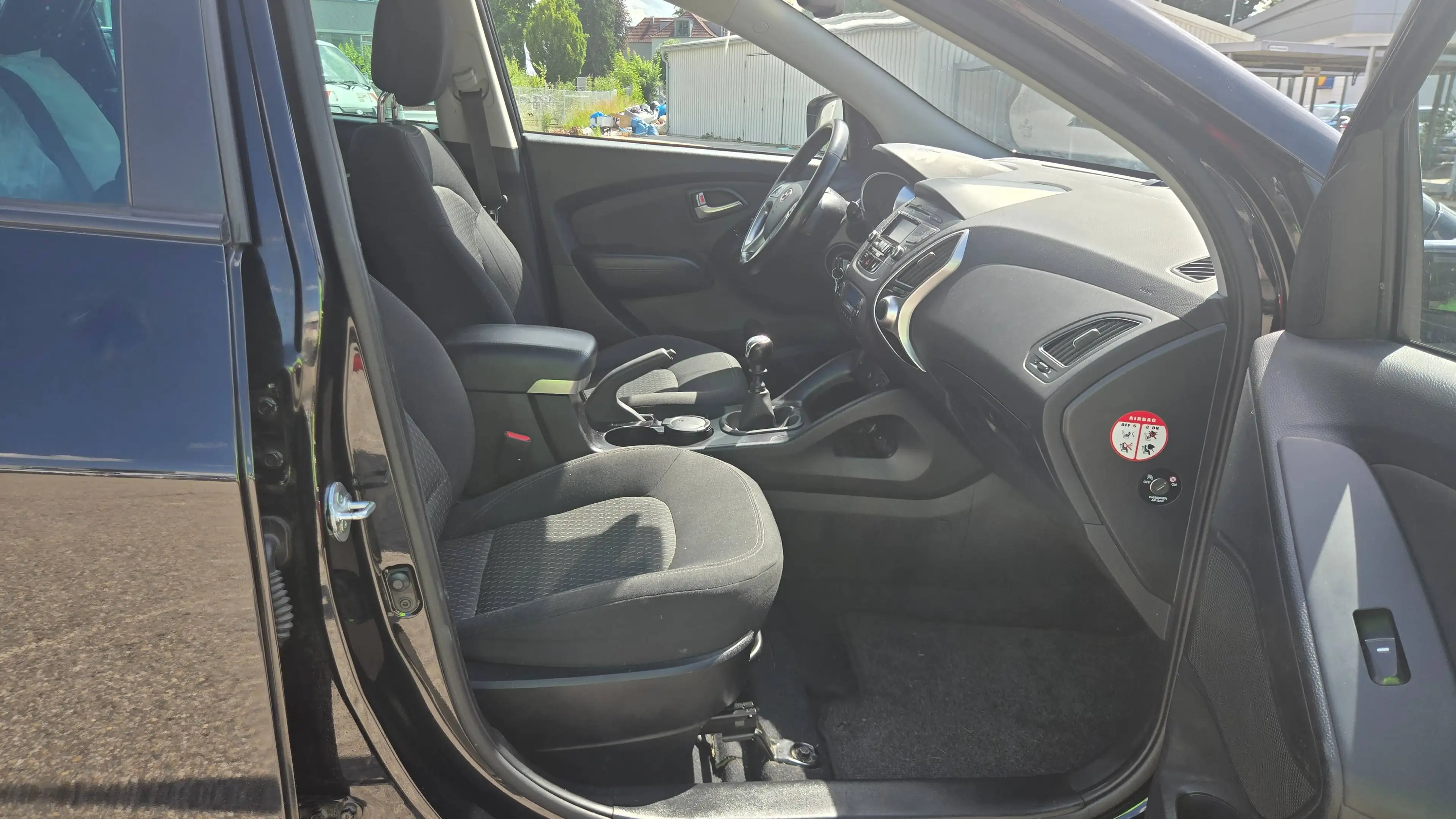 Hyundai iX35 IX35 5 Star Edition 2WD*TÜV*SHZ*TEMPO* — photo 14