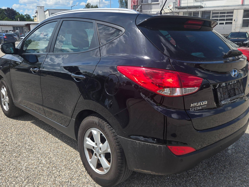 Hyundai iX35 IX35 5 Star Edition 2WD*TÜV*SHZ*TEMPO* — photo 3