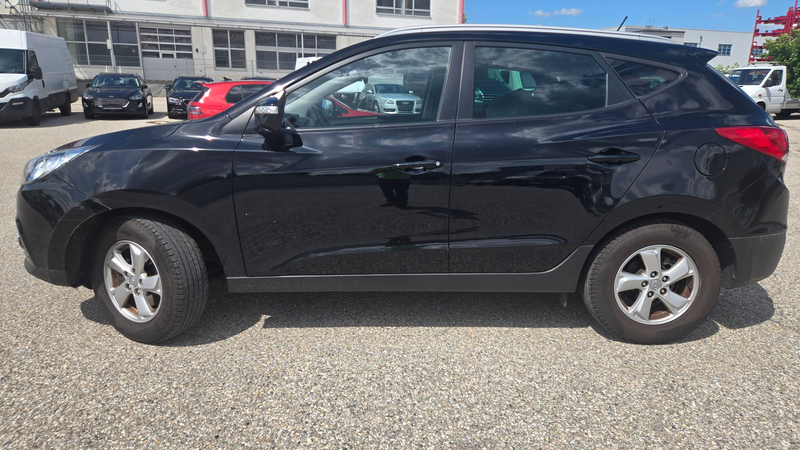 Hyundai iX35 IX35 5 Star Edition 2WD*TÜV*SHZ*TEMPO* — photo 2