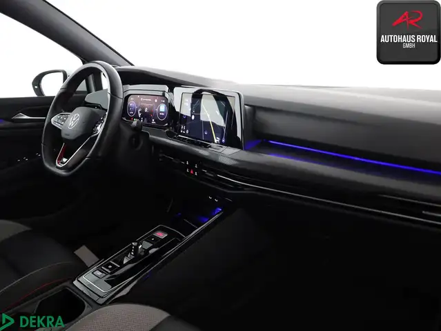 Volkswagen Golf view 9