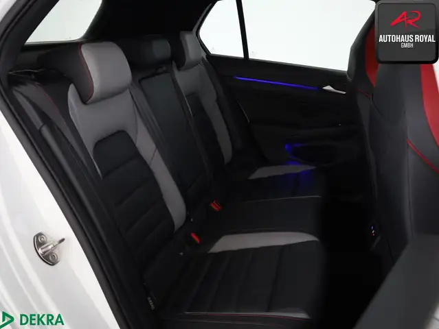 Volkswagen Golf view 12