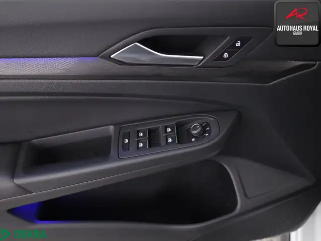 Volkswagen Golf view 14